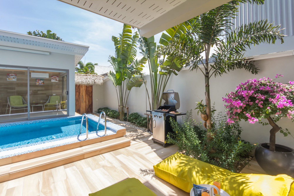 Villa Limoncello – Beachside 3 Bedroom Pool Villa in Ban Tai for sale