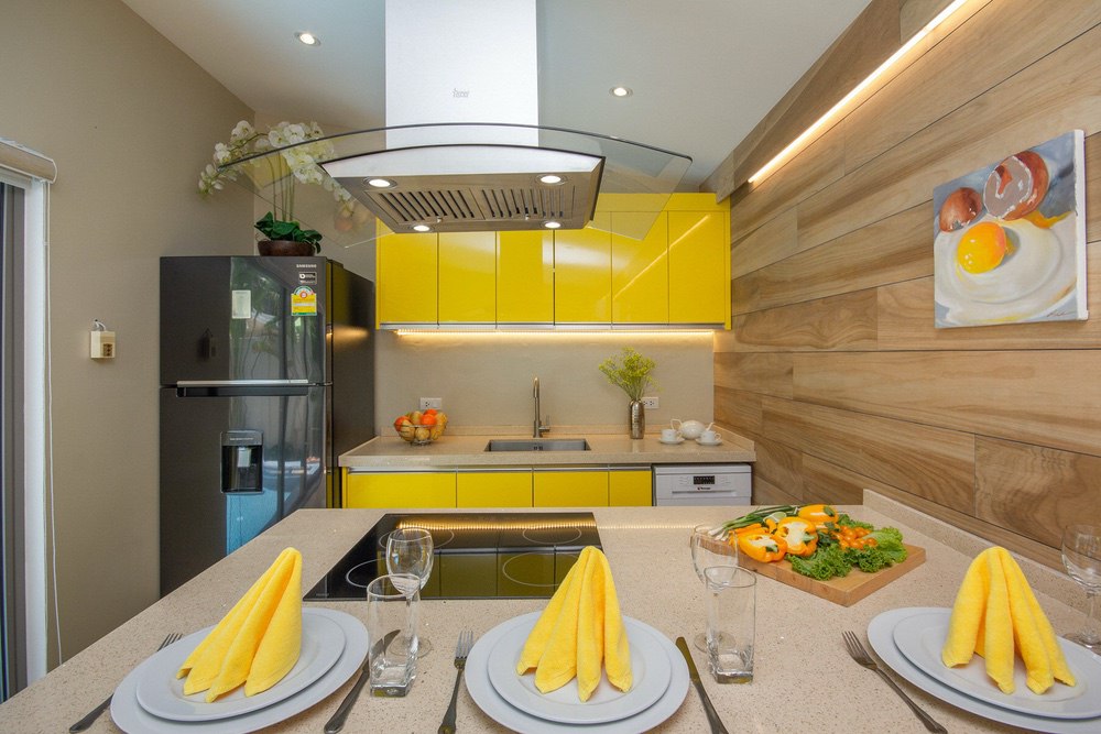 Villa Limoncello – Beachside 3 Bedroom Pool Villa in Ban Tai for sale