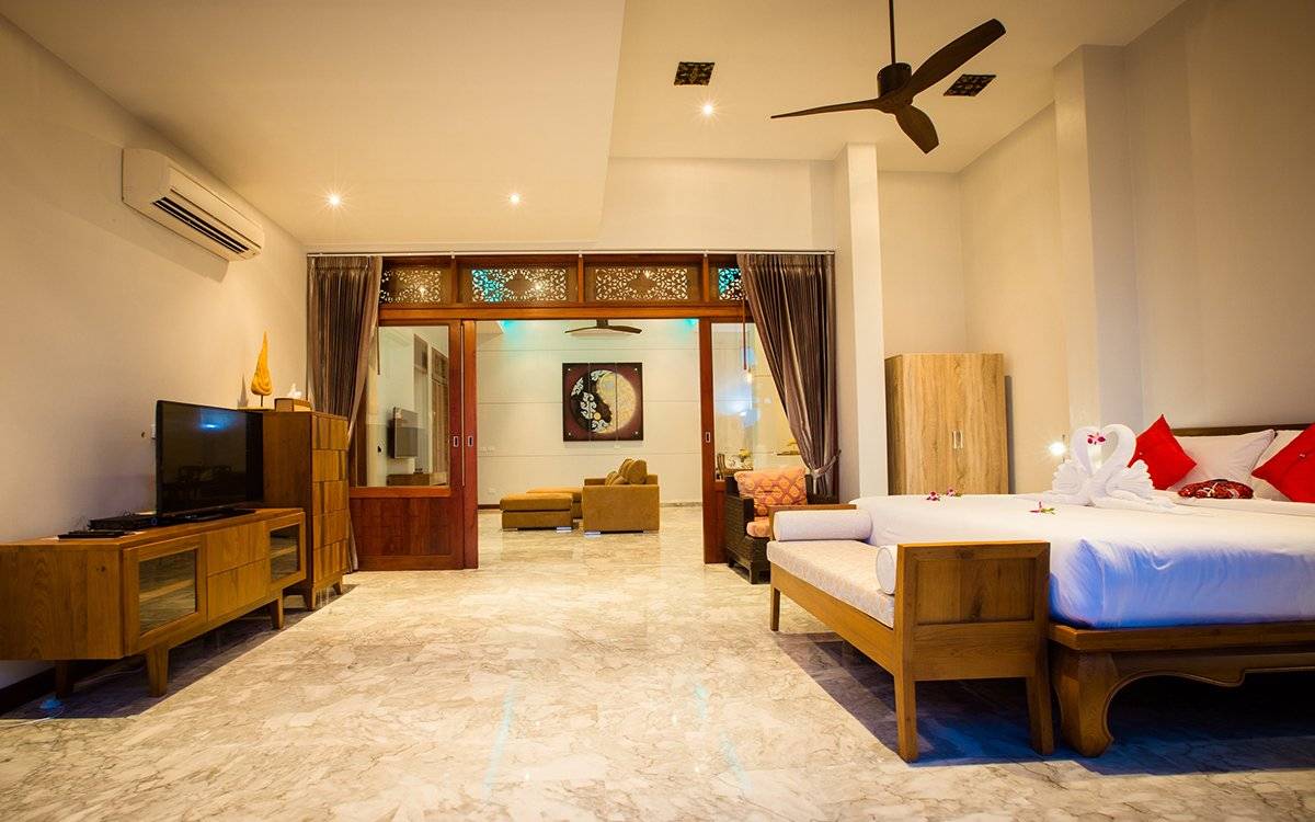 Sandalwood Luxury Villas hotel investment with guarantee return options 