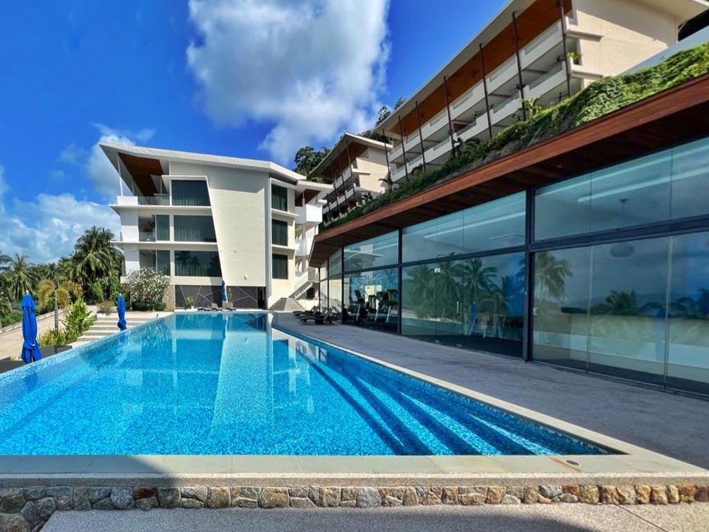 Azur Samui – Attractive 2 or 3 Bedroom Seaview Pool Villa in Maenam for sale