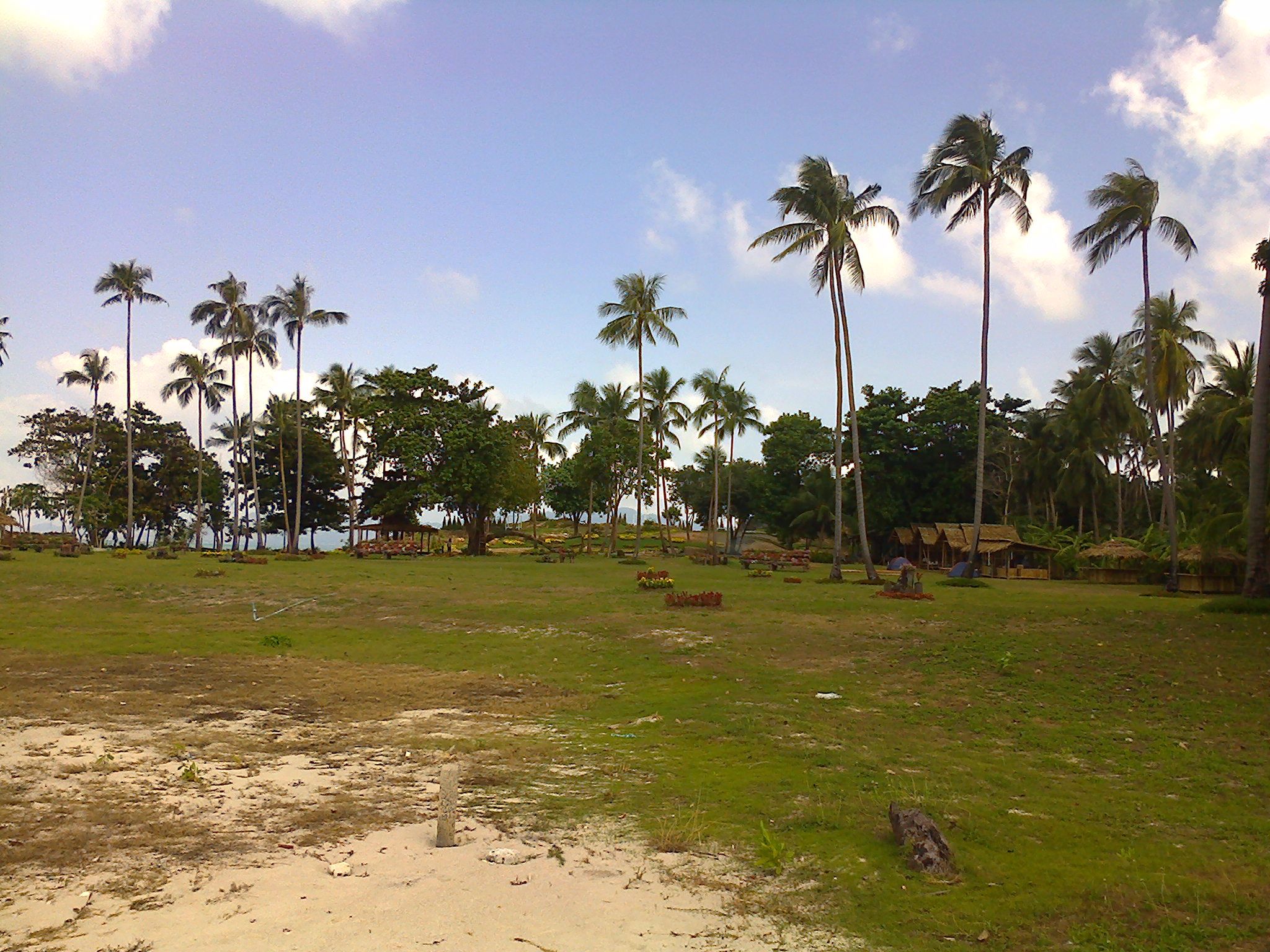 Own a 8 rai land on a private piece of land on Koh Som island.