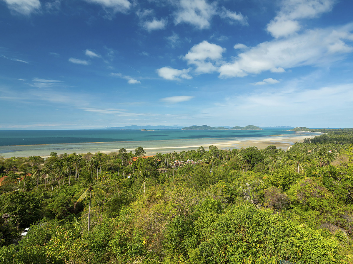 Villa Sila Varee – Remarkable 5 Bedroom Seaview Villa in Laem Set for sale