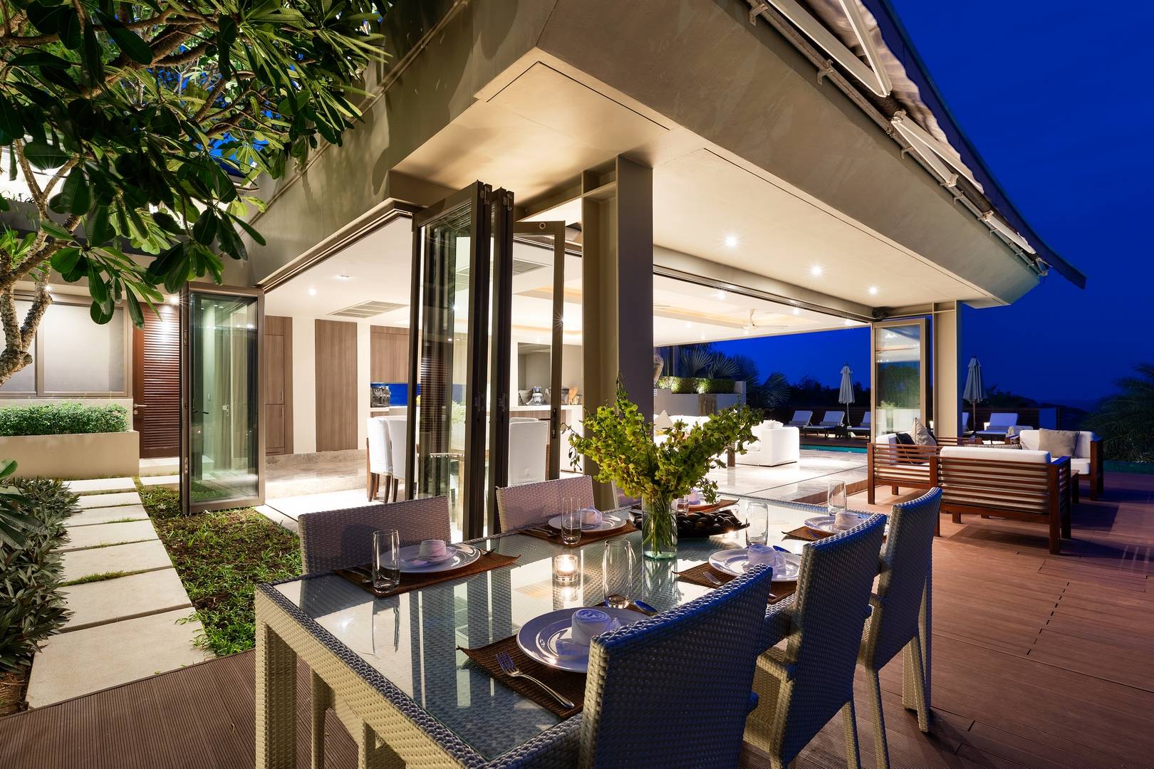 Napa Villa - Contemporary 4 Bedroom Seaview Pool Villa in North Chaweng for sale