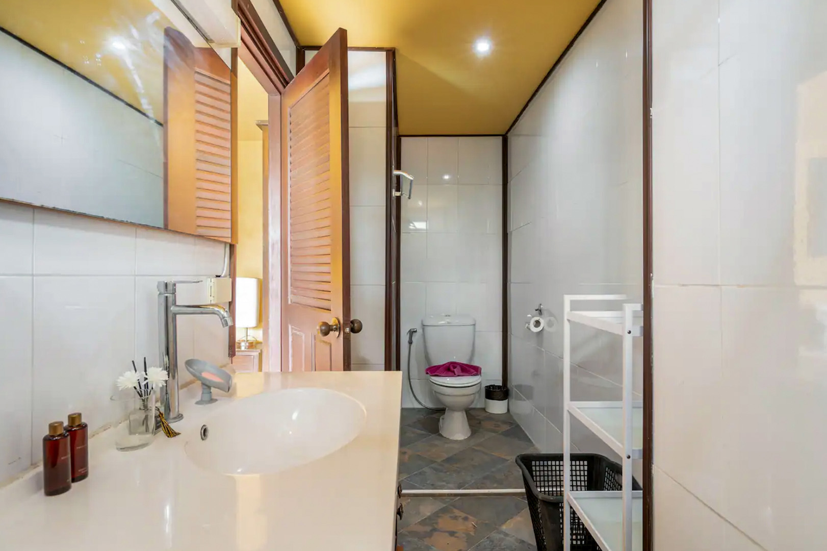 Indu Seabreeze – Wooden 3 Bedroom Seaview Villa in Bang Makham for sale: Indu Seabreeze – Wooden 3 Bedroom Seaview Villa in Bang Makham for sale