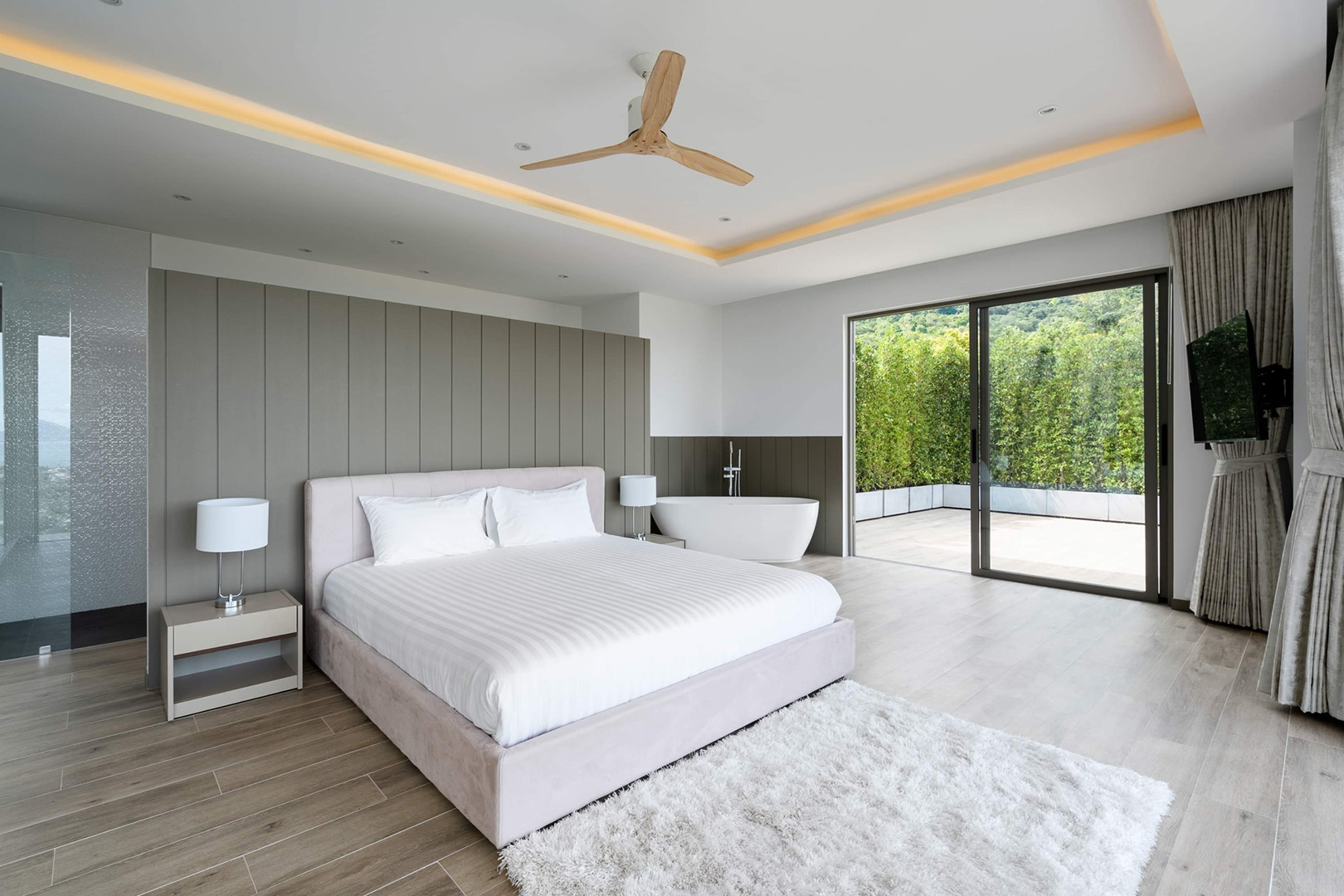 Sophisticated 3+1 Bedroom Seaview Pool Villa in Bophut for Sale