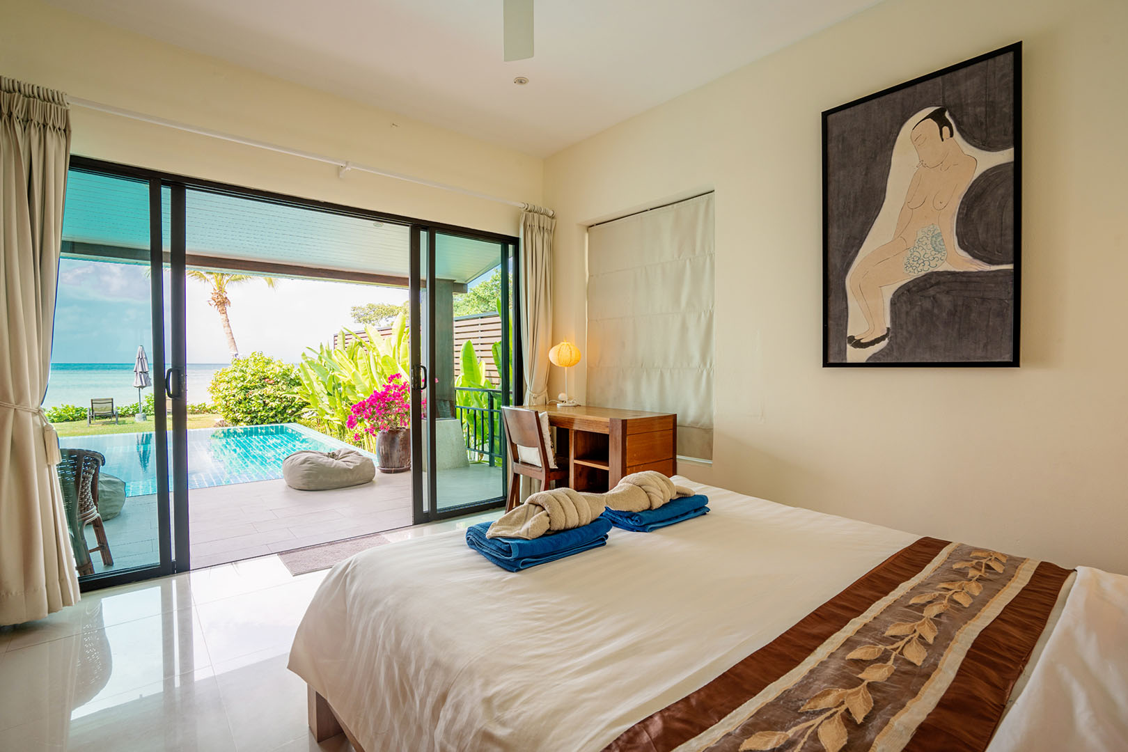 Indu Sunset – Comfortable 4 Bedroom Beachfront Pool Villa in Bang Makham for sale: Indu Sunset – Comfortable 4 Bedroom Beachfront Pool Villa in Bang Makham for sale