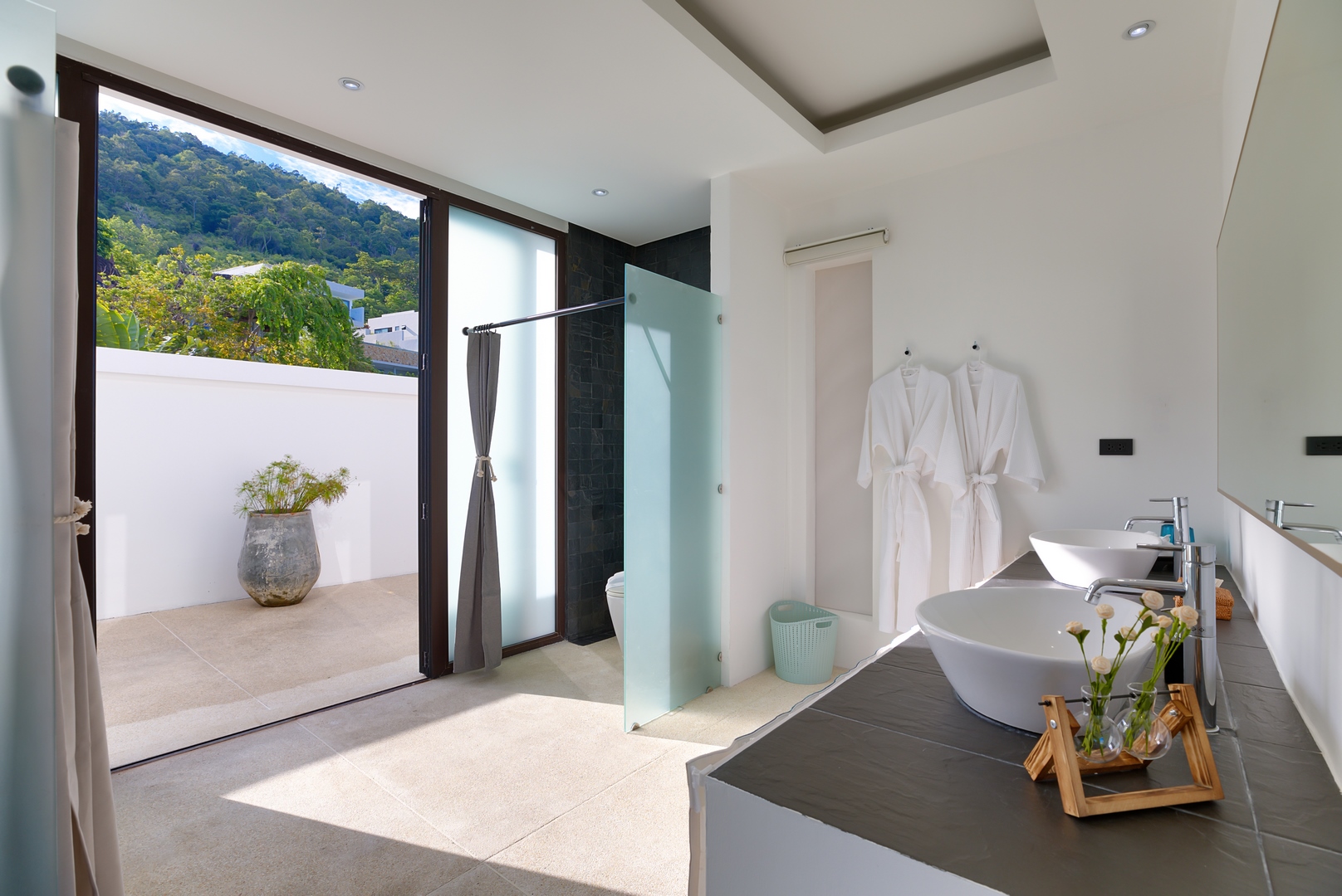 Villa Turquoise – Luxury 4 Bedroom Seaview Villa in North Chaweng for sale