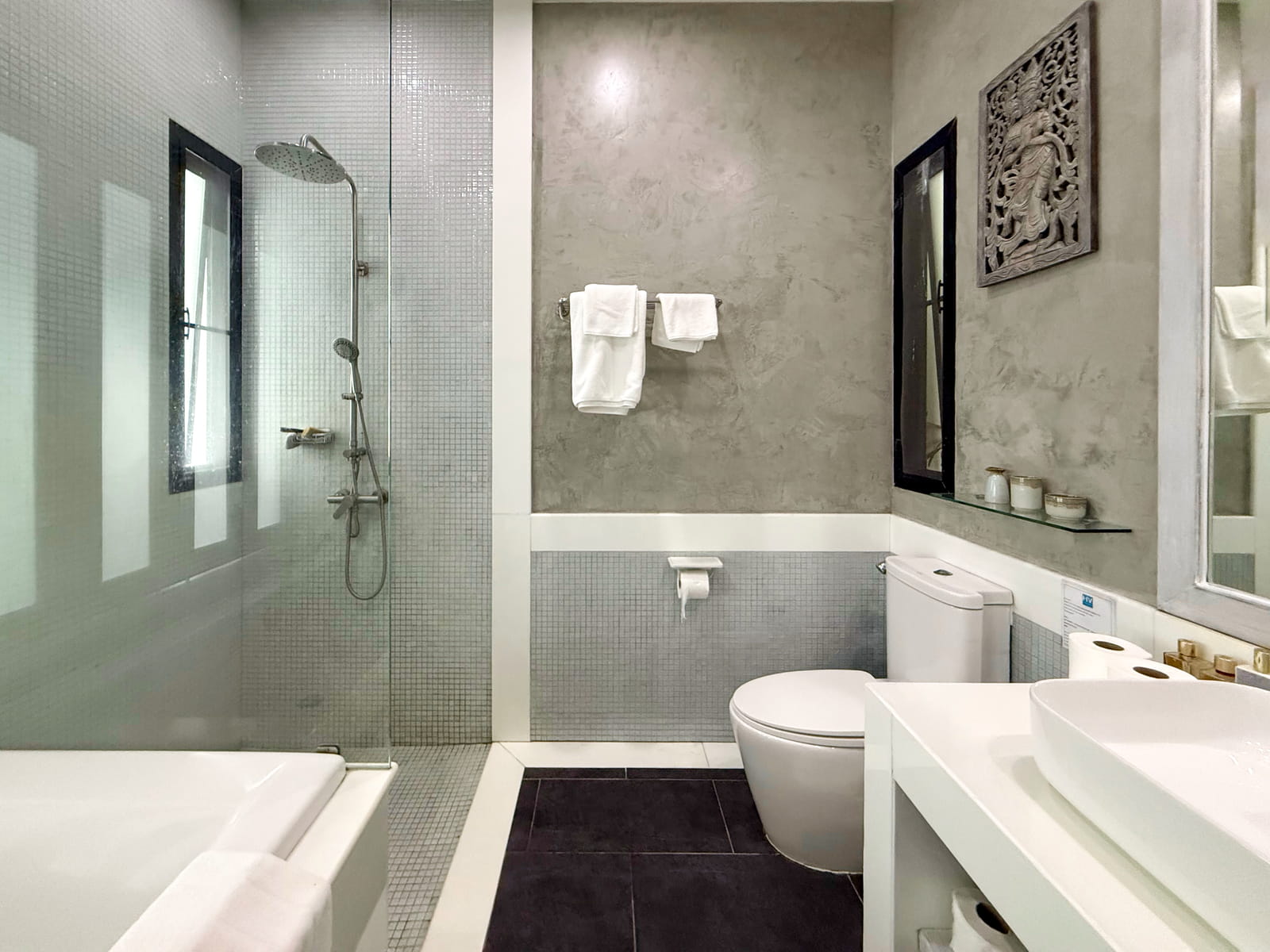 Villa Cannes - 2 Bedroom Garden Pool Villa in Horizon Villas for sale: 2 bedroom Villa Cannes for sale, parking