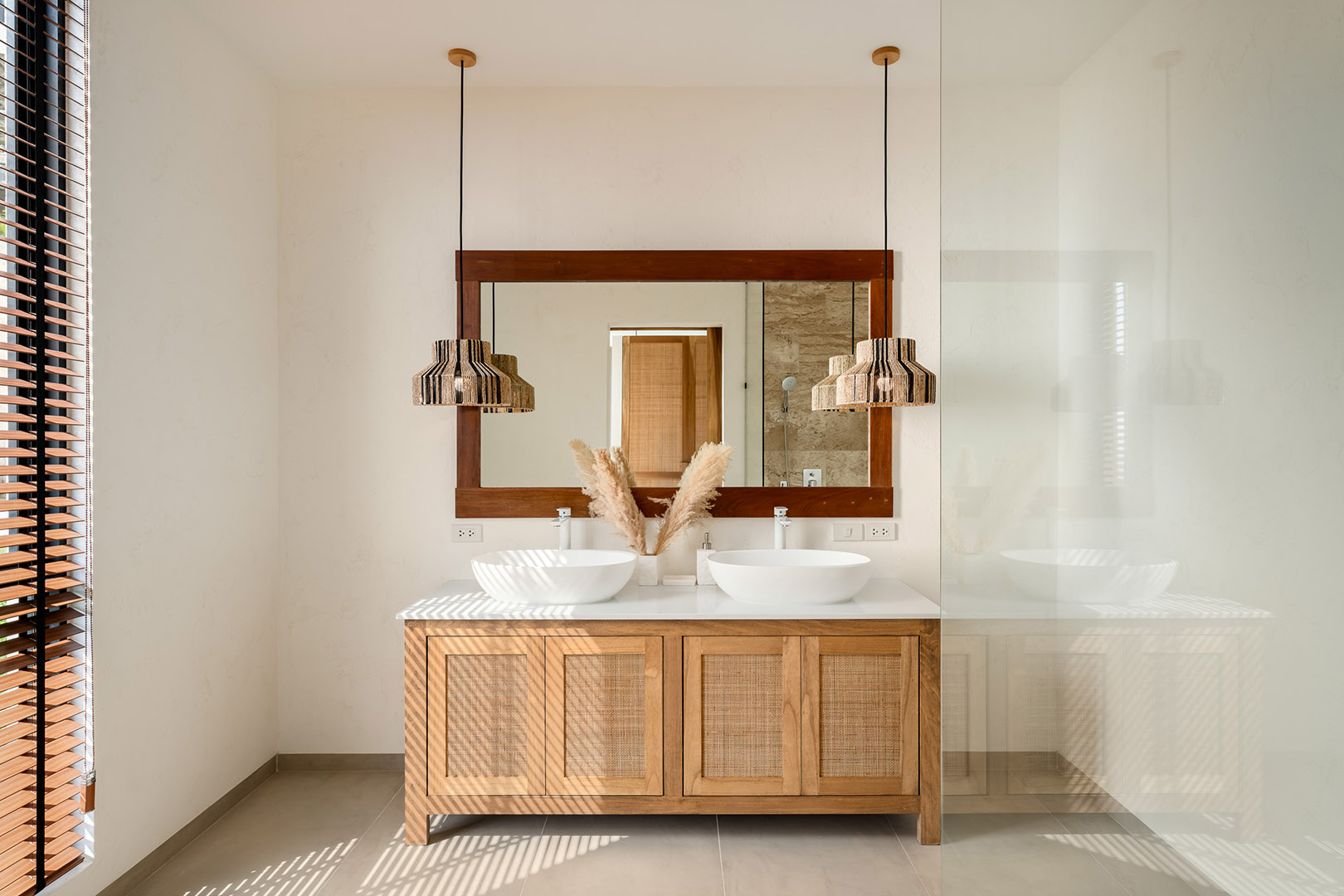 (PRICE REDUCED!) Villa Azure – Mediterranean 5 Bedroom Seaview Pool Villa in Chaweng for sale: Villa Azure – Mediterranean 5 Bedroom Seaview Pool Villa in Chaweng for sale