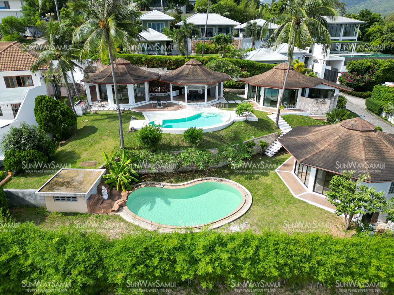 Villa Bali – 4 Bedroom Seaview Villa with Dual Pool in Bangrak for sale
