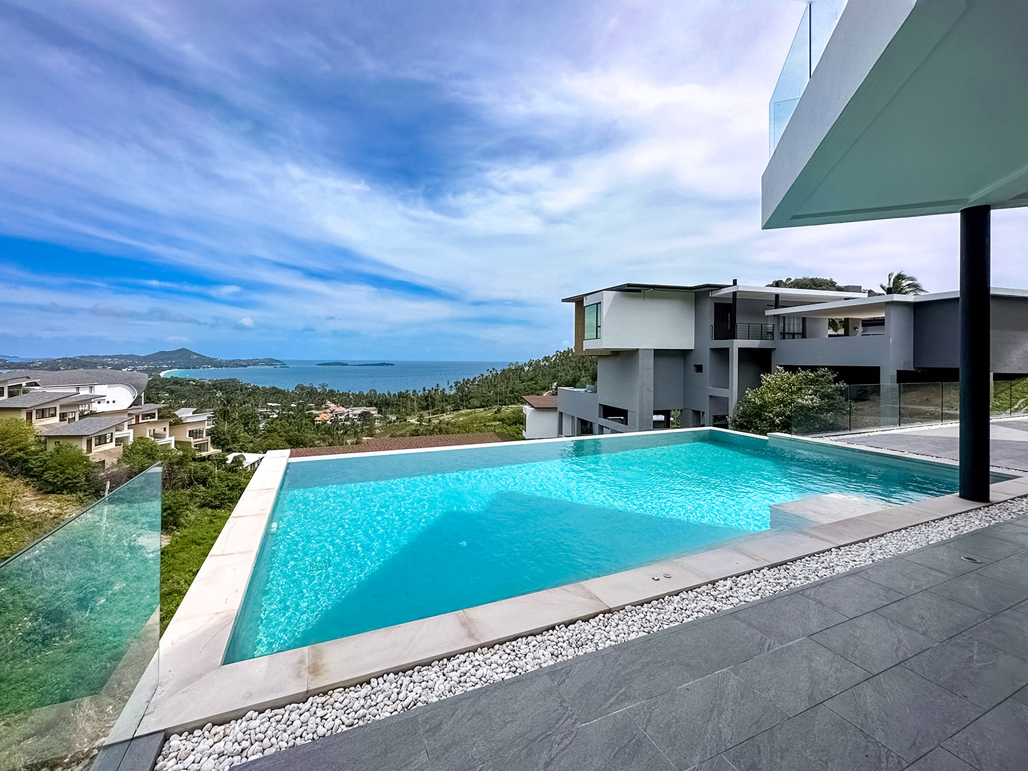 Verano Residence - Quality 4+1 Bedroom Seaview Pool Villa in Chaweng Noi for Sale