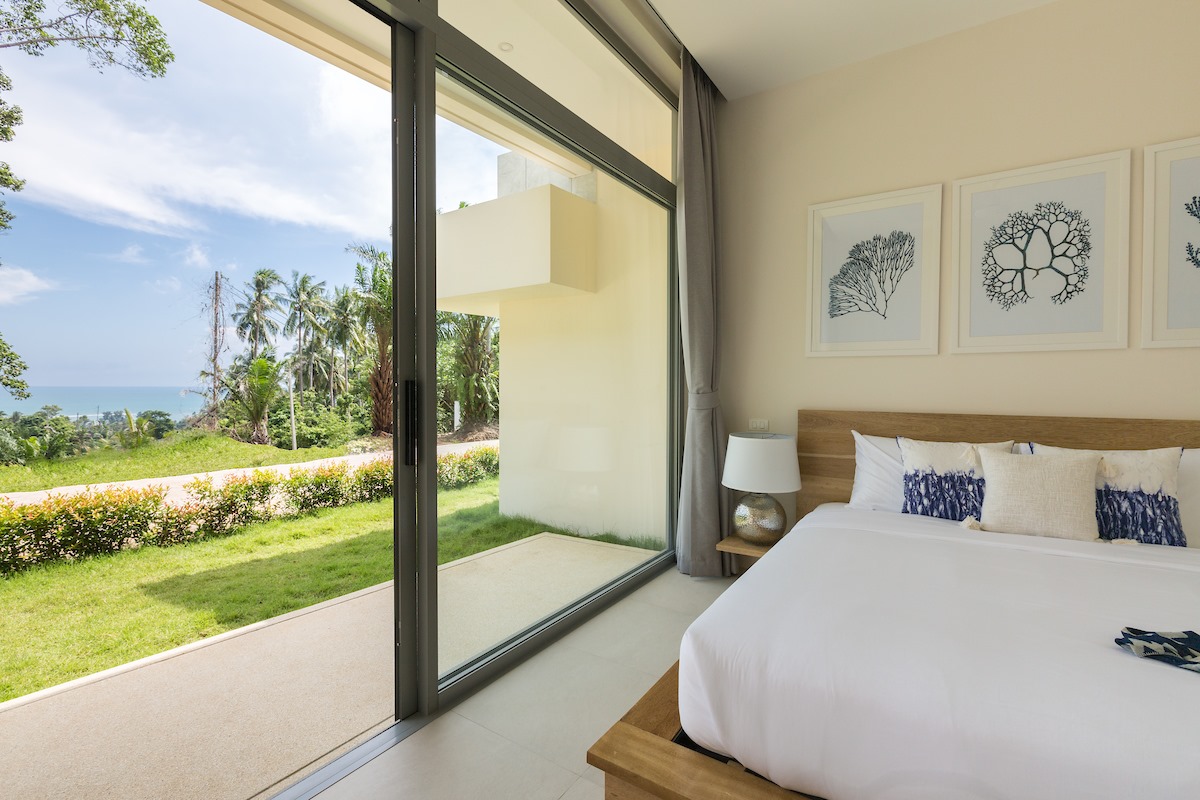 Oasis Samui – Modern 3 Bedroom Seaview Pool Villa in Lamai for sale