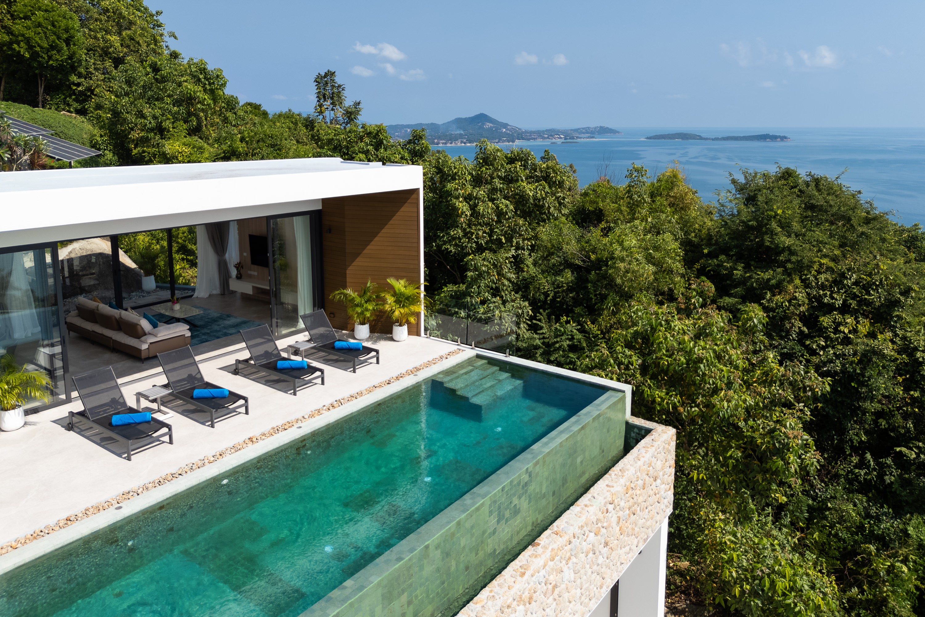 Villa Sea Stone - Masterpiece 3 Bedroom Seaview Pool Villa in Chaweng Noi: Villa Sea Stone — Masterpiece 3 Bedroom Seaview Pool Villa in Prestigious Chaweng Noi