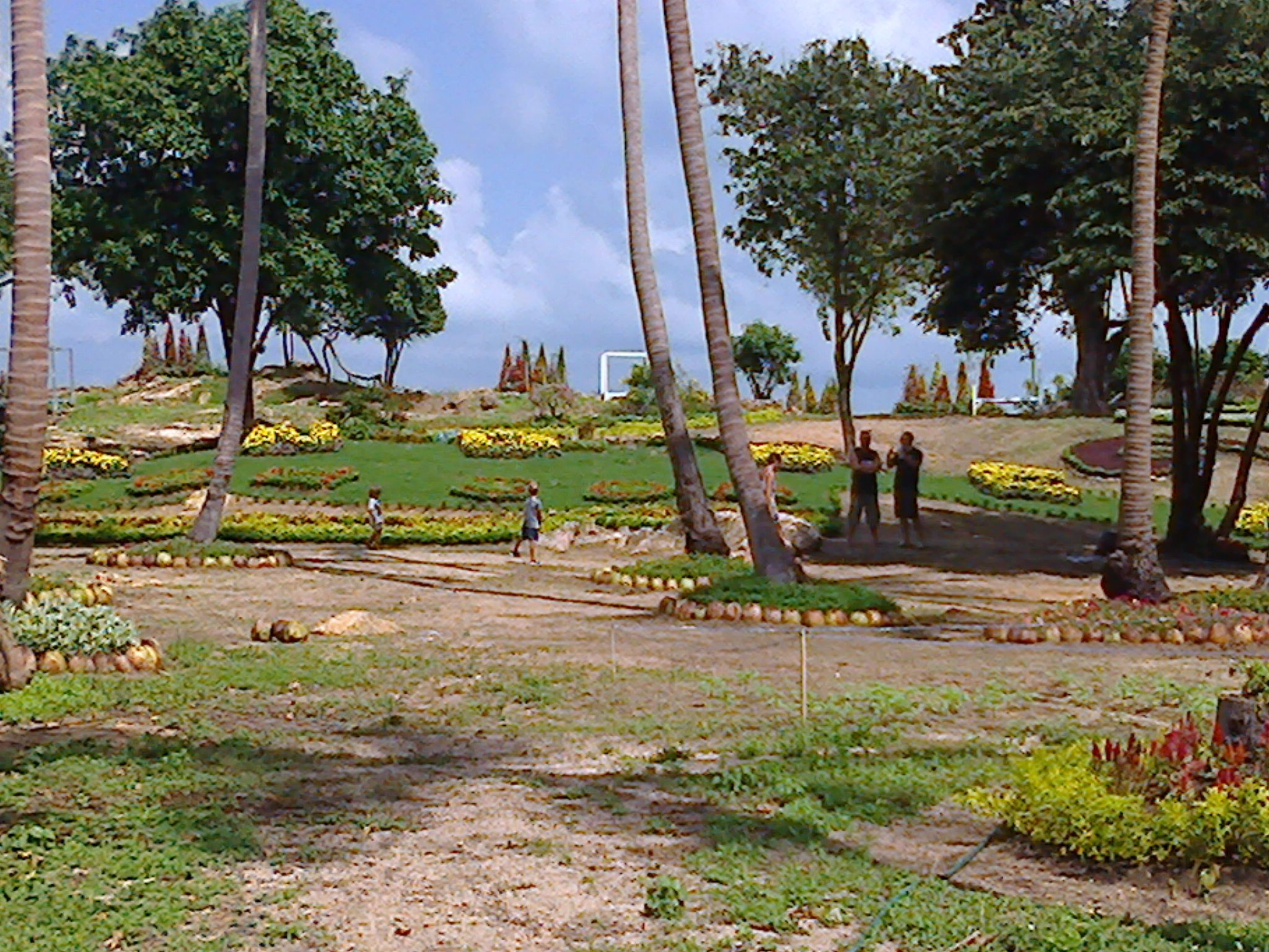 Own a 8 rai land on a private piece of land on Koh Som island.