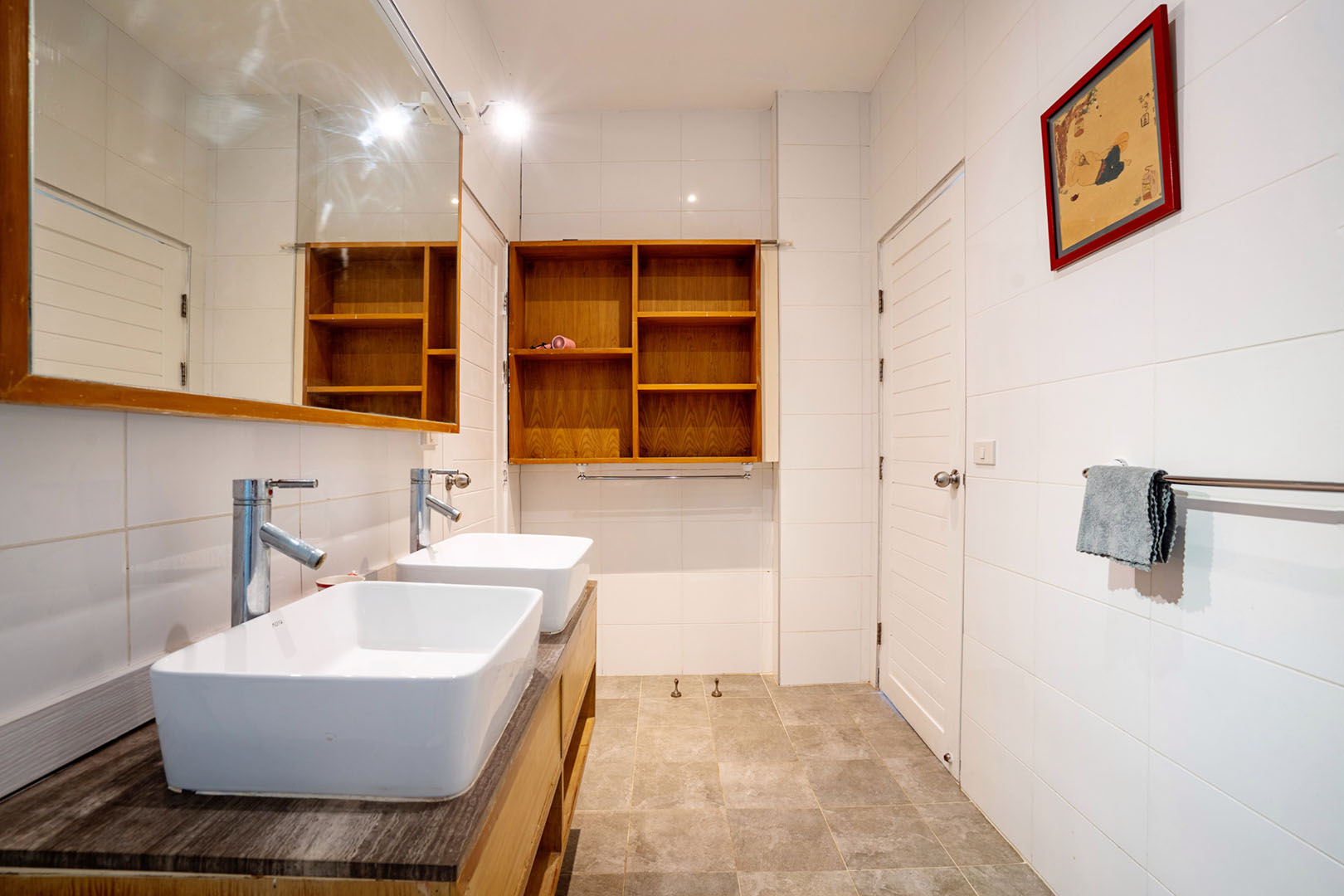 Indu Sunset – Comfortable 4 Bedroom Beachfront Pool Villa in Bang Makham for sale: Indu Sunset – Comfortable 4 Bedroom Beachfront Pool Villa in Bang Makham for sale