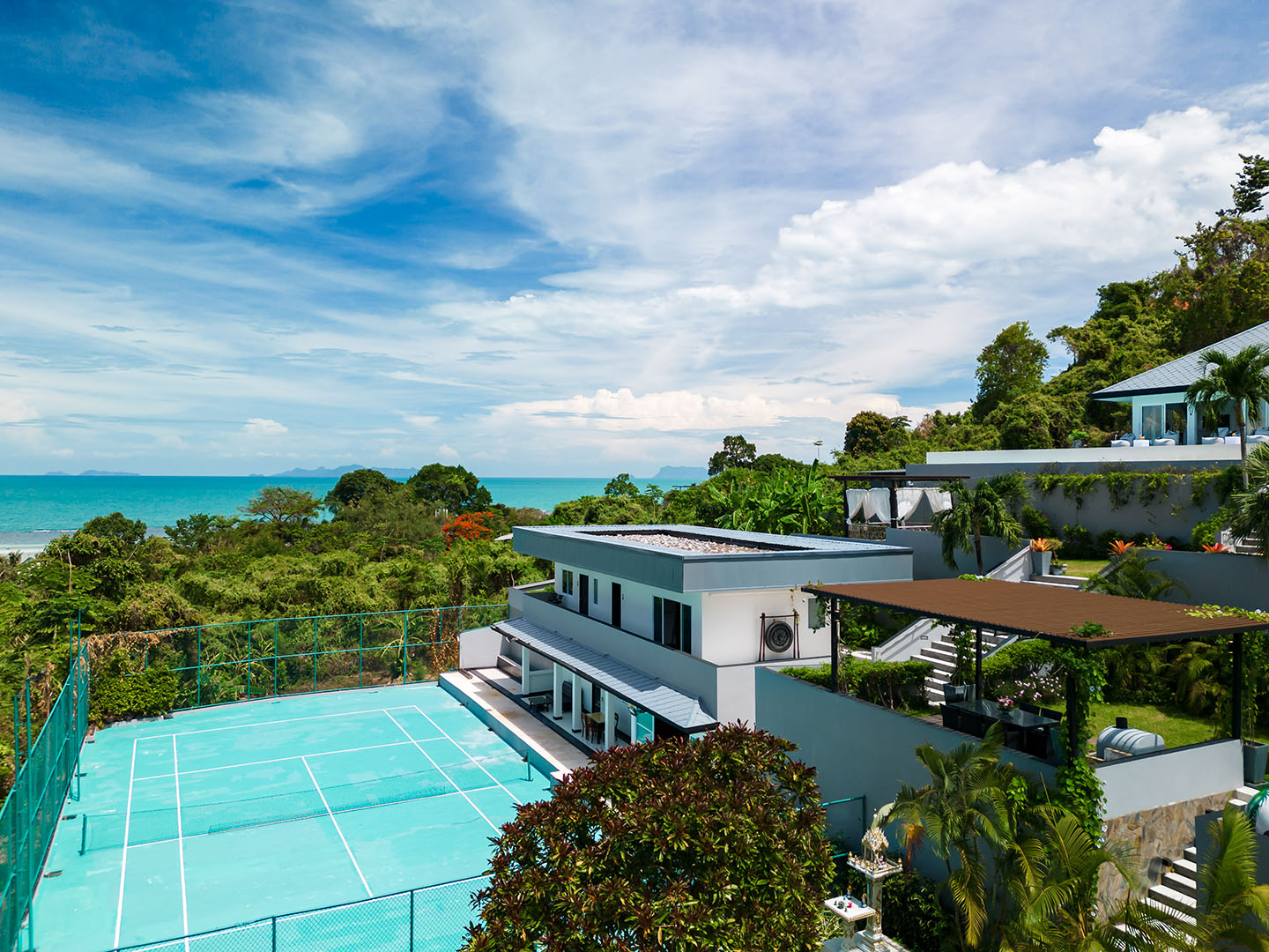 Substantial 9 Bedroom Seaview Pool Villa in Bang Makham for sale