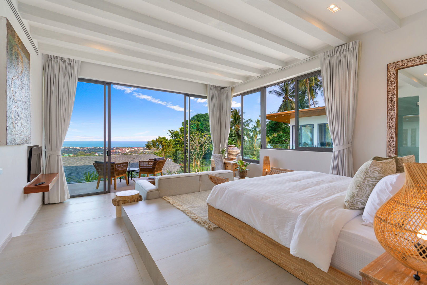 Villa Asi – Astonishing 6 Bedroom Seaview Pool Villa in Chaweng for sale