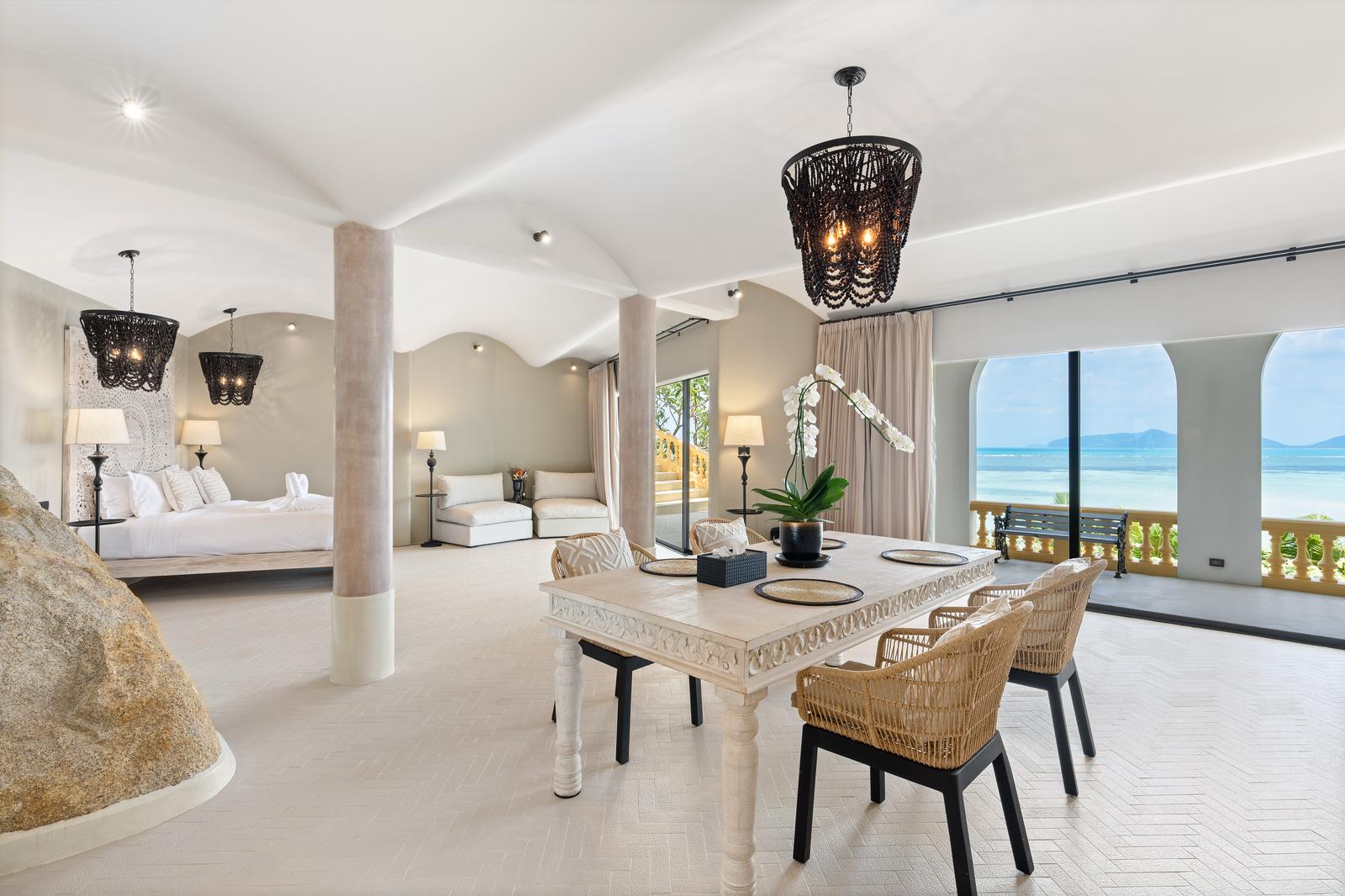 Villa Ladylagoon – Rare 8 Bedroom Beachfront villa in Laem Set for sale