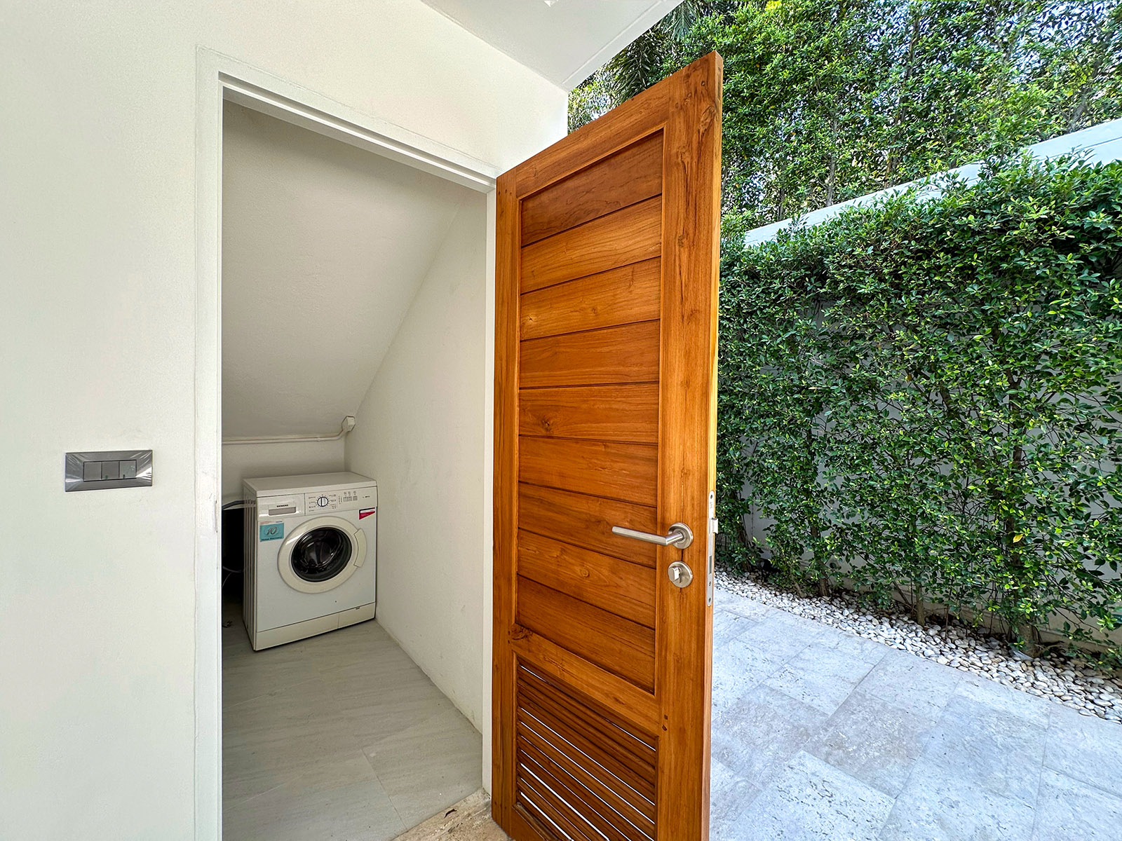 (SOLD) Sanctuary 3 Bedroom Garden Pool Villa in Plai Laem for sale