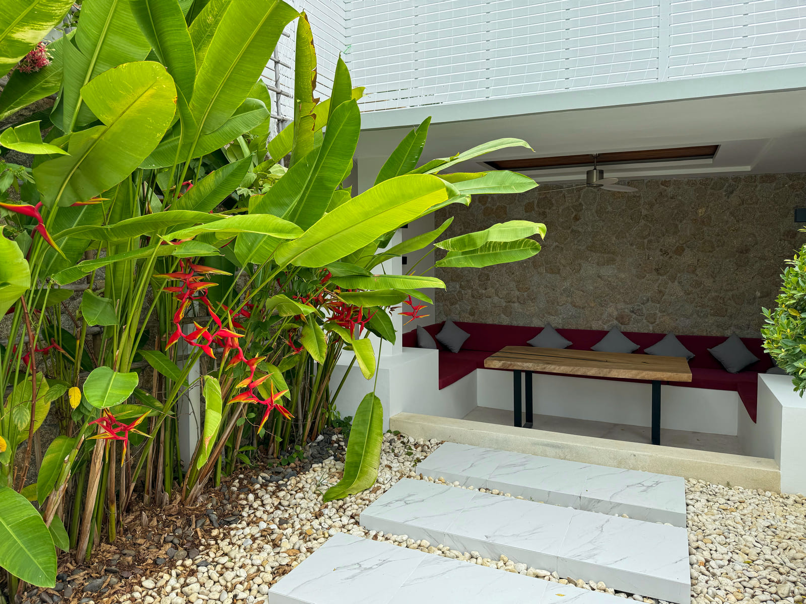 Tropical Balinese 4 Bedroom Garden Pool Villa in Maenam for Sale