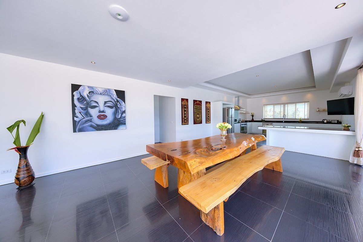 (SOLD) Villa White Lotus - Luxury 7 bedroom Seaview Villa in Maenam for sale