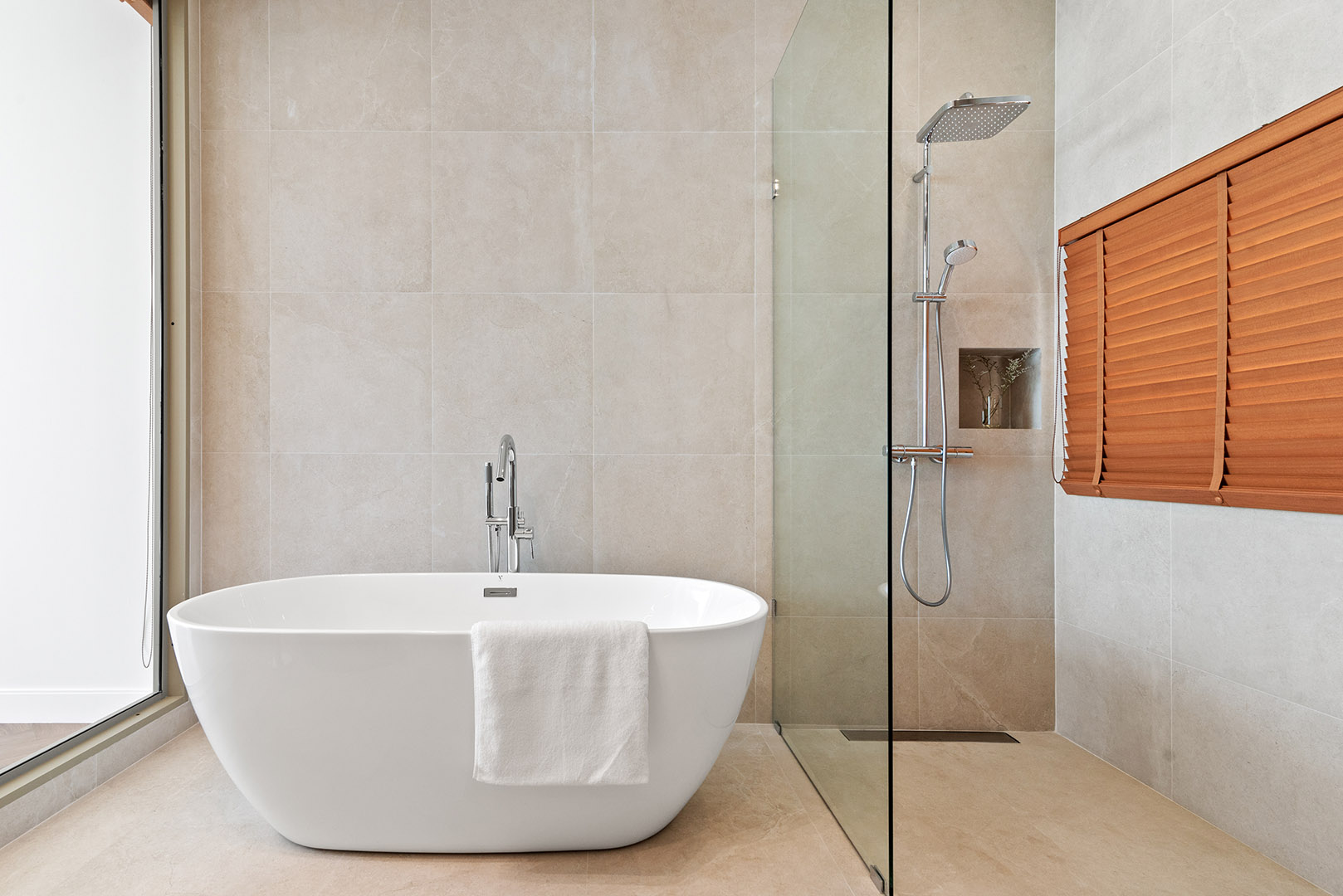 Beso Grande in Jewels Samui – Premier 4 to 5 Bedroom Seaview Pool Villa in Bangpor for sale: Beso Grande in Jewels Samui – Premier 4 to 5 Bedroom Seaview Pool Villa in Bangpor for sale