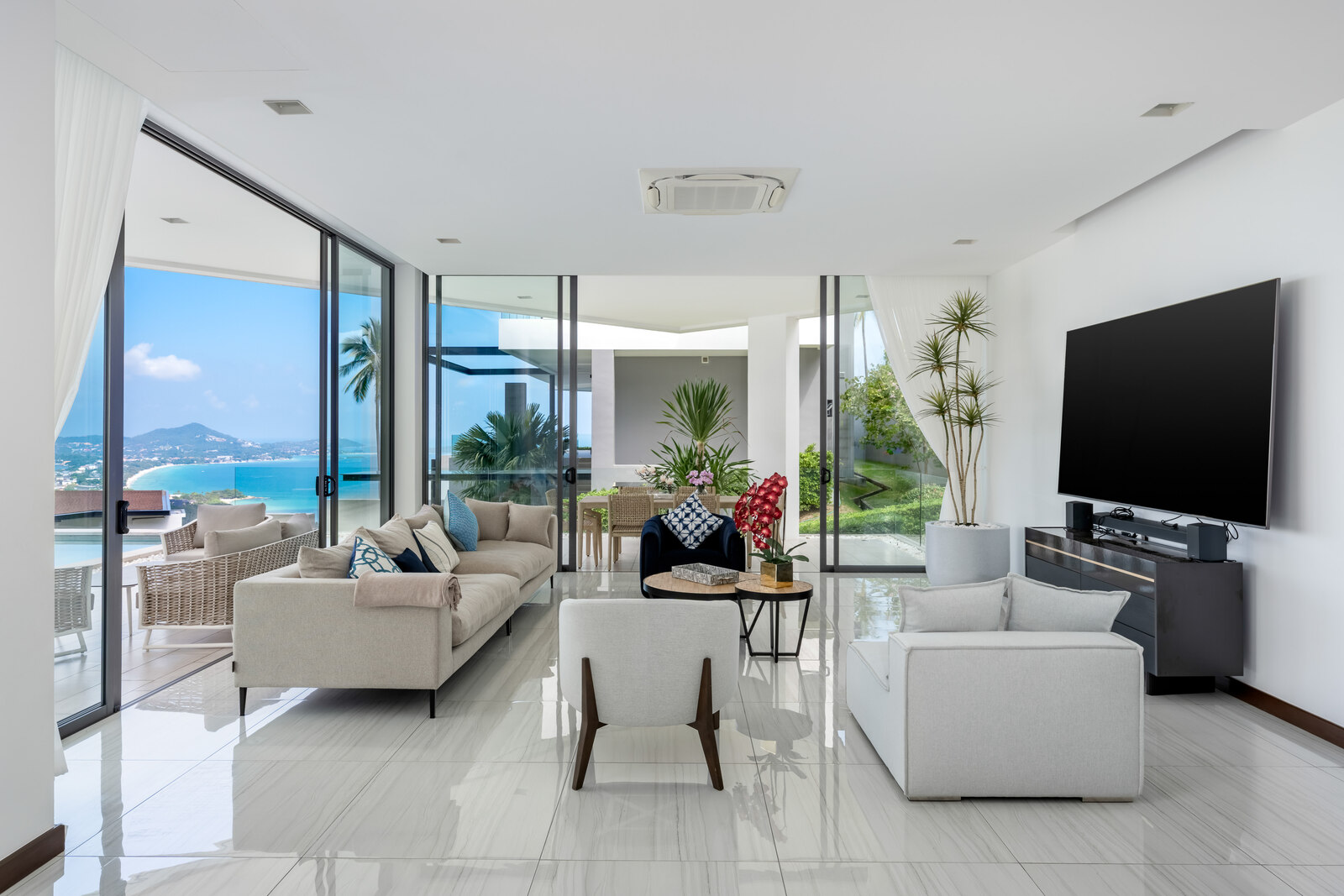 Verano Residence - Contemporary 4+1 Bedroom Seaview Pool Villa in Chaweng Noi for Sale: Verano Residence - Contemporary 4+1 Bedroom Seaview Pool Villa in Chaweng Noi for Sale