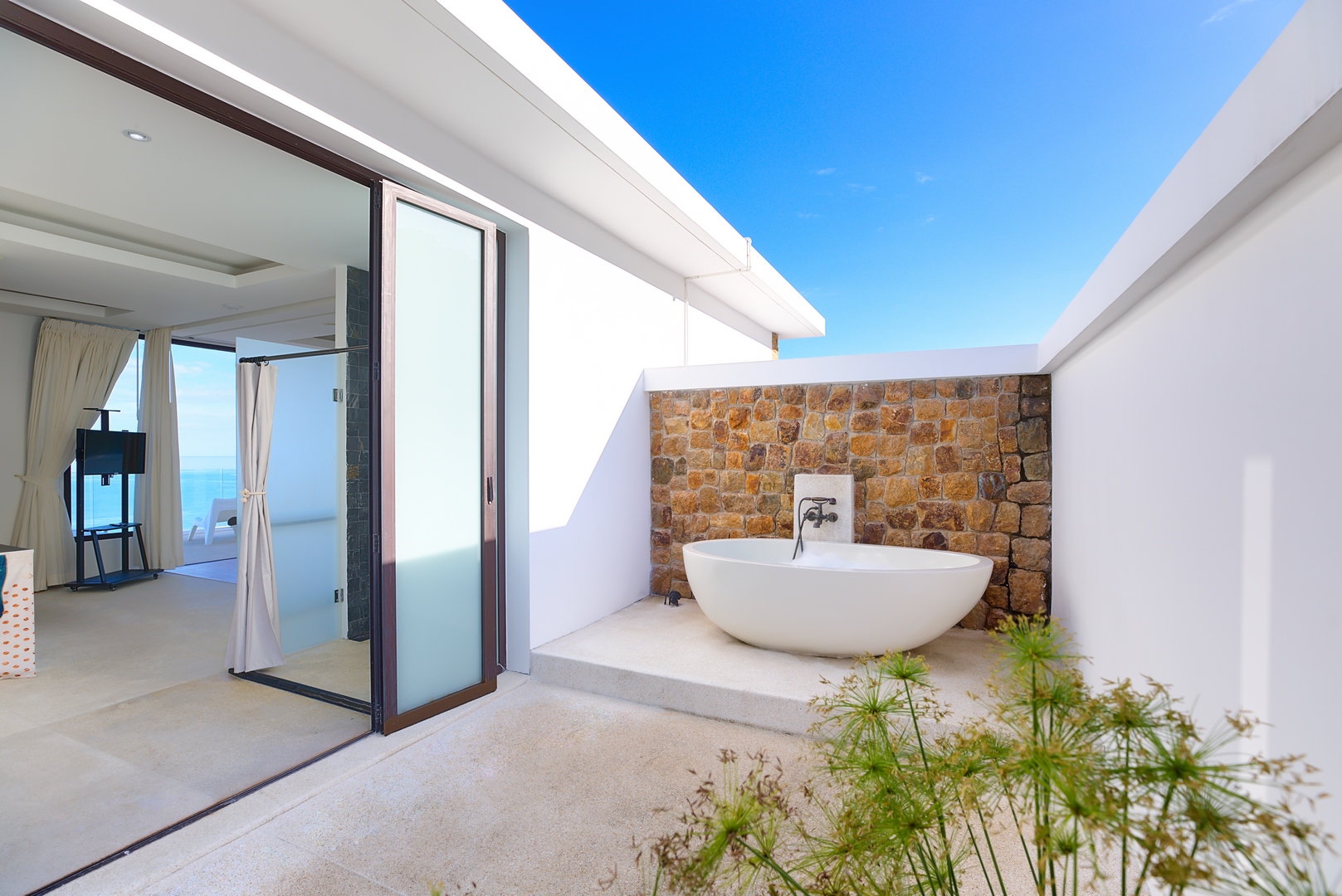 Villa Turquoise – Luxury 4 Bedroom Seaview Villa in North Chaweng for sale