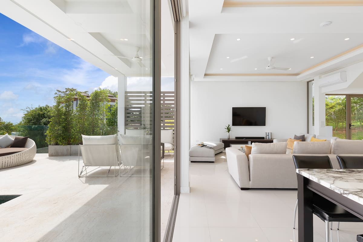 Trendy 4 Bedroom Seaview Pool Villa in Choeng Mon for sale