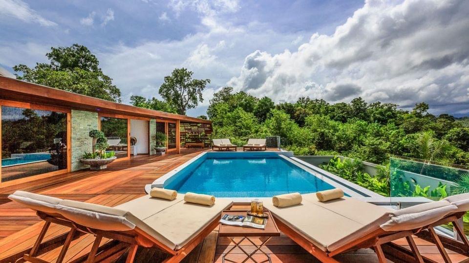Villas "Prestigious 4 Bedroom Seaview Pool Villa in Choeng Mon for Sale" 4 bedrooms, private pool, sea view, walking distance to the beach, district Choeng Mon, sale for 24 900 000 baht