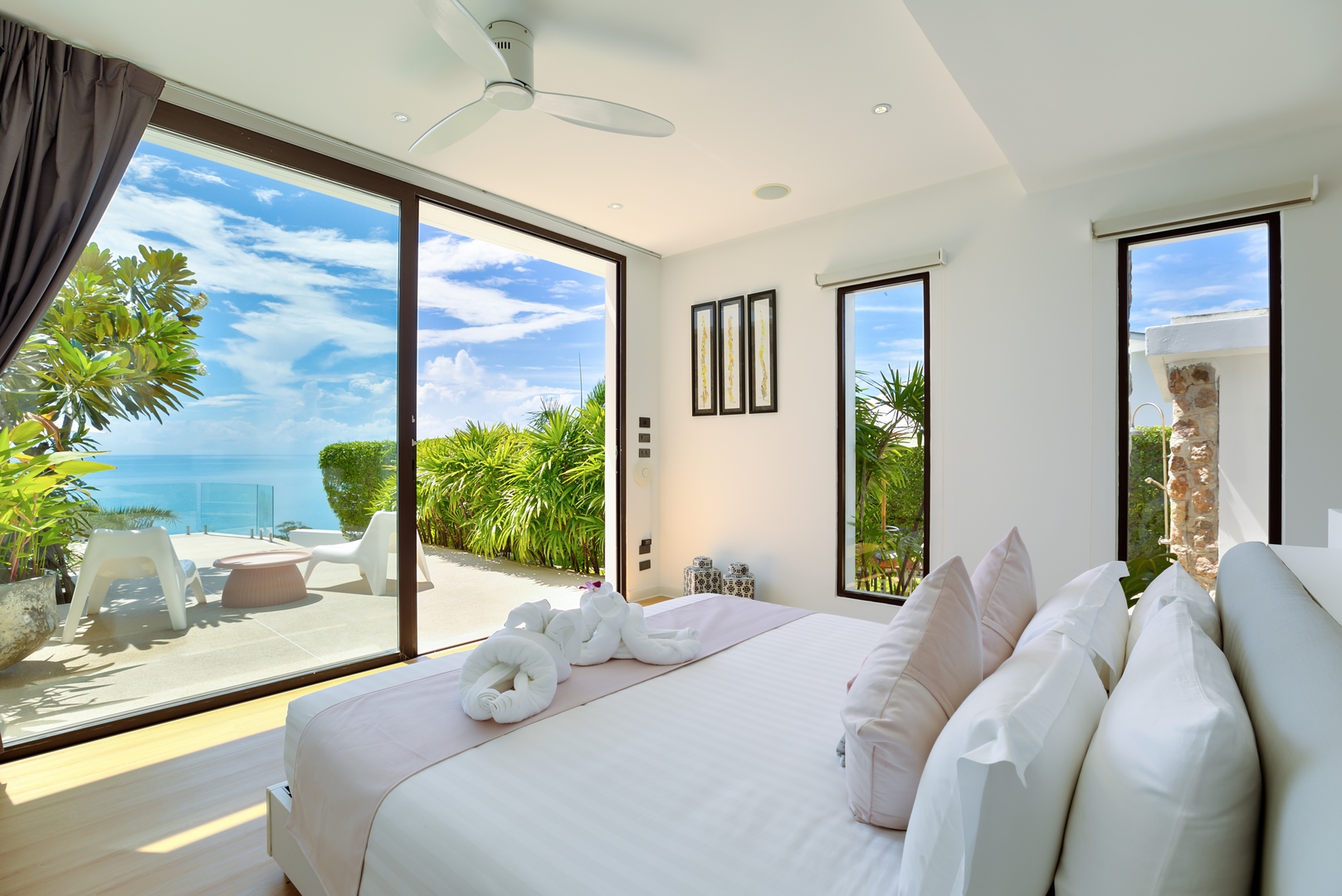 Villa Turquoise – Luxury 4 Bedroom Seaview Villa in North Chaweng for sale