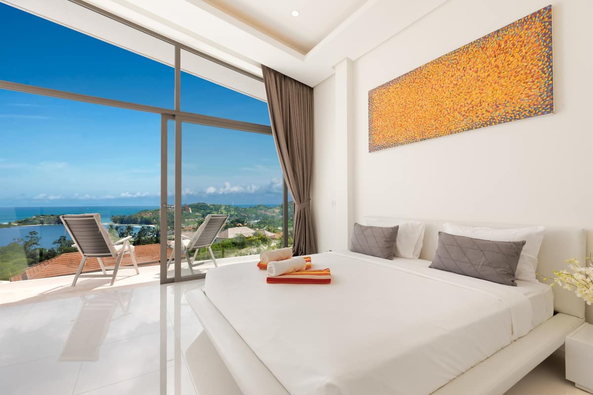 Trendy 4 Bedroom Seaview Pool Villa in Choeng Mon for sale