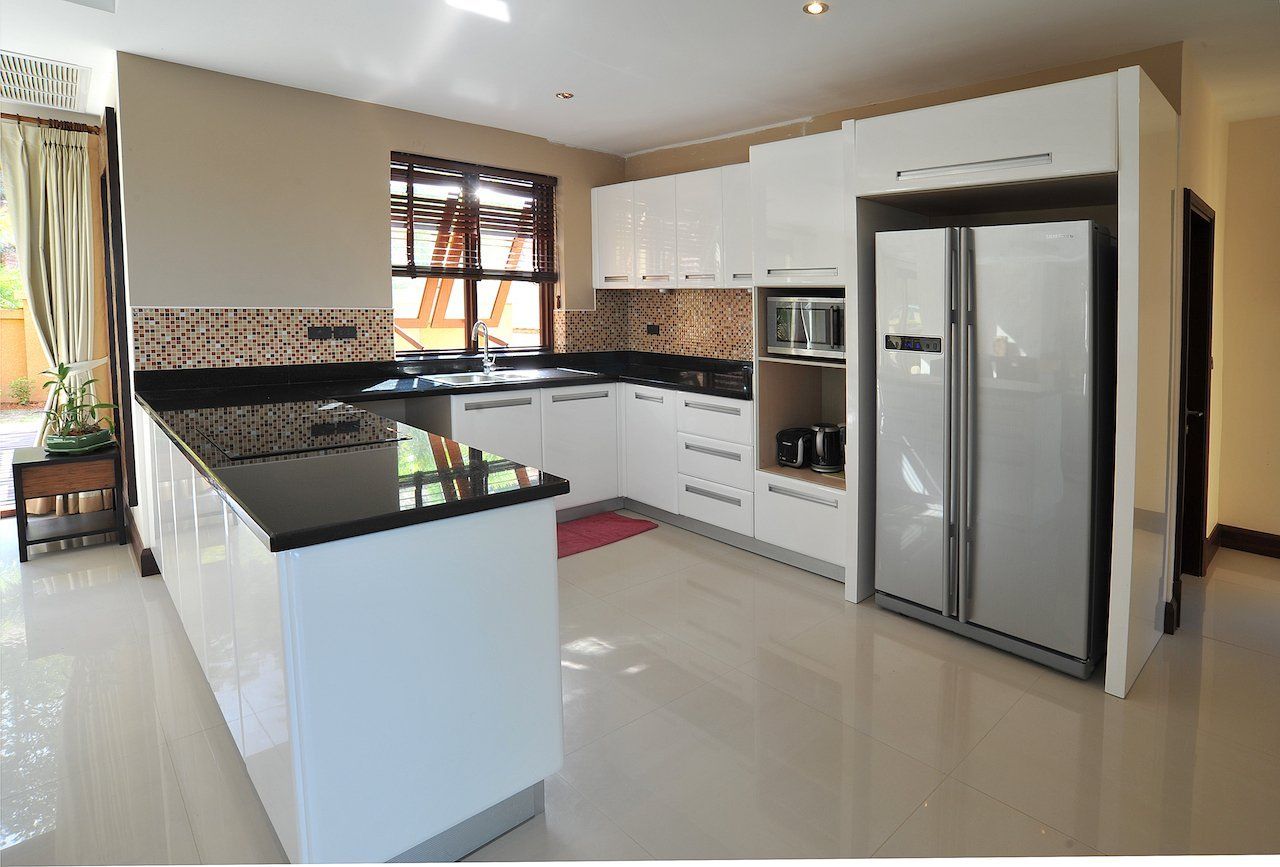 (SOLD) Large 5 bedroom Sea View Villa Alexa for sale in Maenam