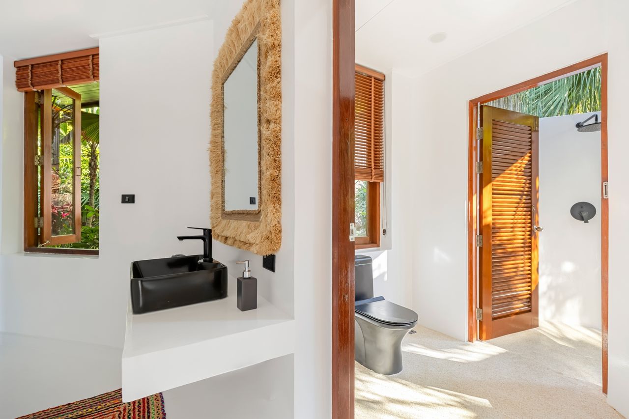 Authentik Villa – Balinese 5 Bedroom Seaview Pool Villa in Bophut: Authentik Villa – Balinese 5 Bedroom Seaview Pool Villa in Bophut