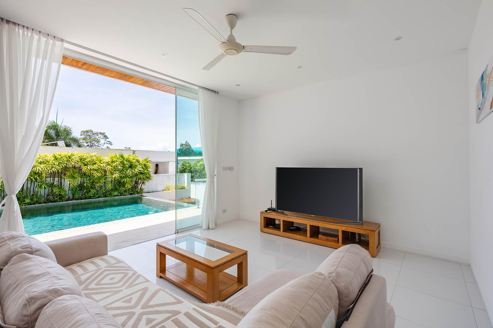 Villa Vista – Modern 2 Bedroom Garden Pool Villa in Lamai for sale: Villa Vista – Modern 2 Bedroom Garden Pool Villa in Lamai for sale
