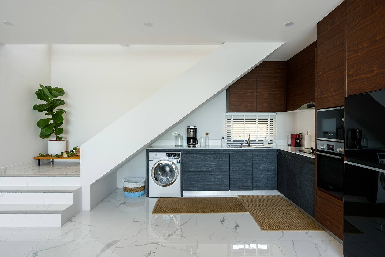 Villa Soma - Unique 3 Bedroom Seaview Pool Villa in Angthong for sale