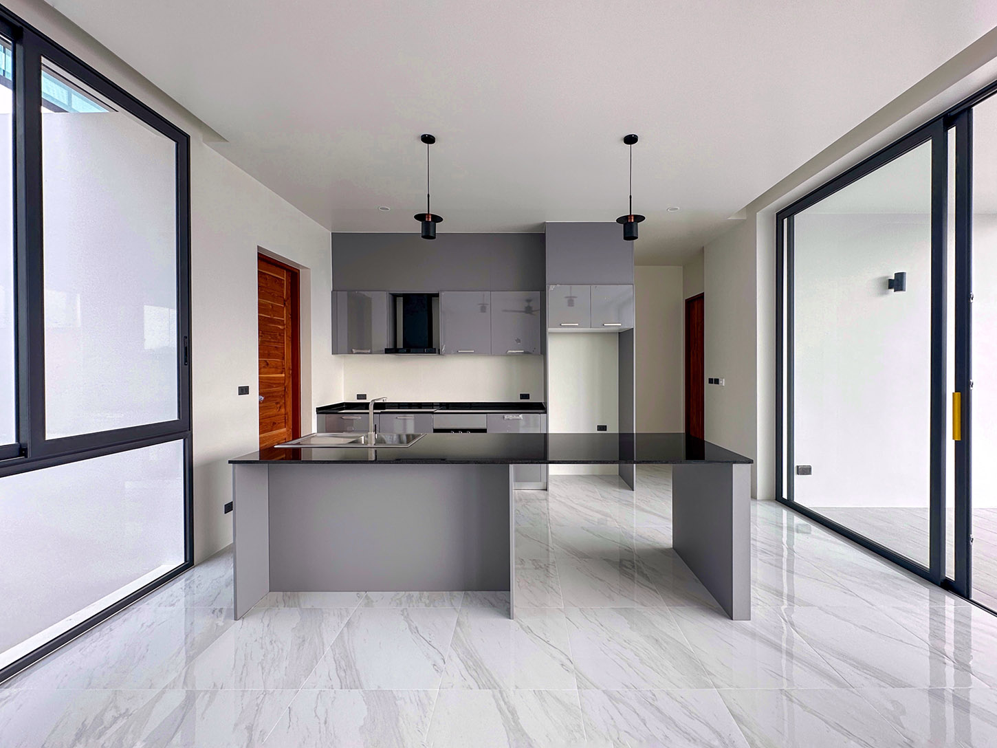 Samui Hillside Village – 3+1 Bedroom Mountain-view Pool Villa in Bophut for sale 