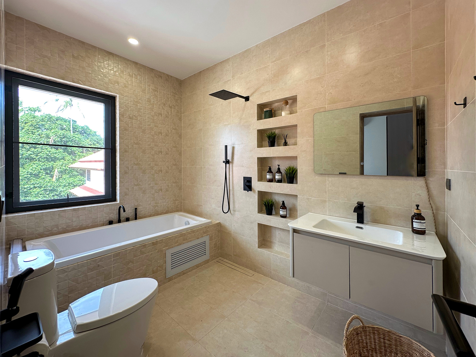 (SOLD) New Built Beachside 3 Bedroom Garden Pool Villa in Thongson Bay Villas for Sale