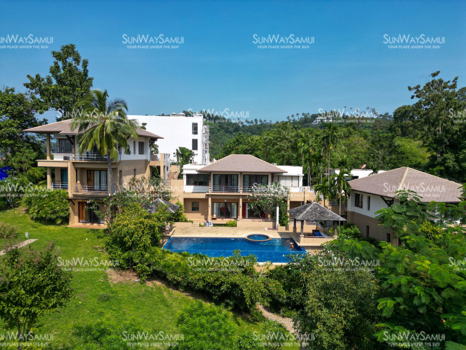 Multi-Building 8+1 Bedroom Seaview Pool Villa with Large Garden in Bang Makham for sale