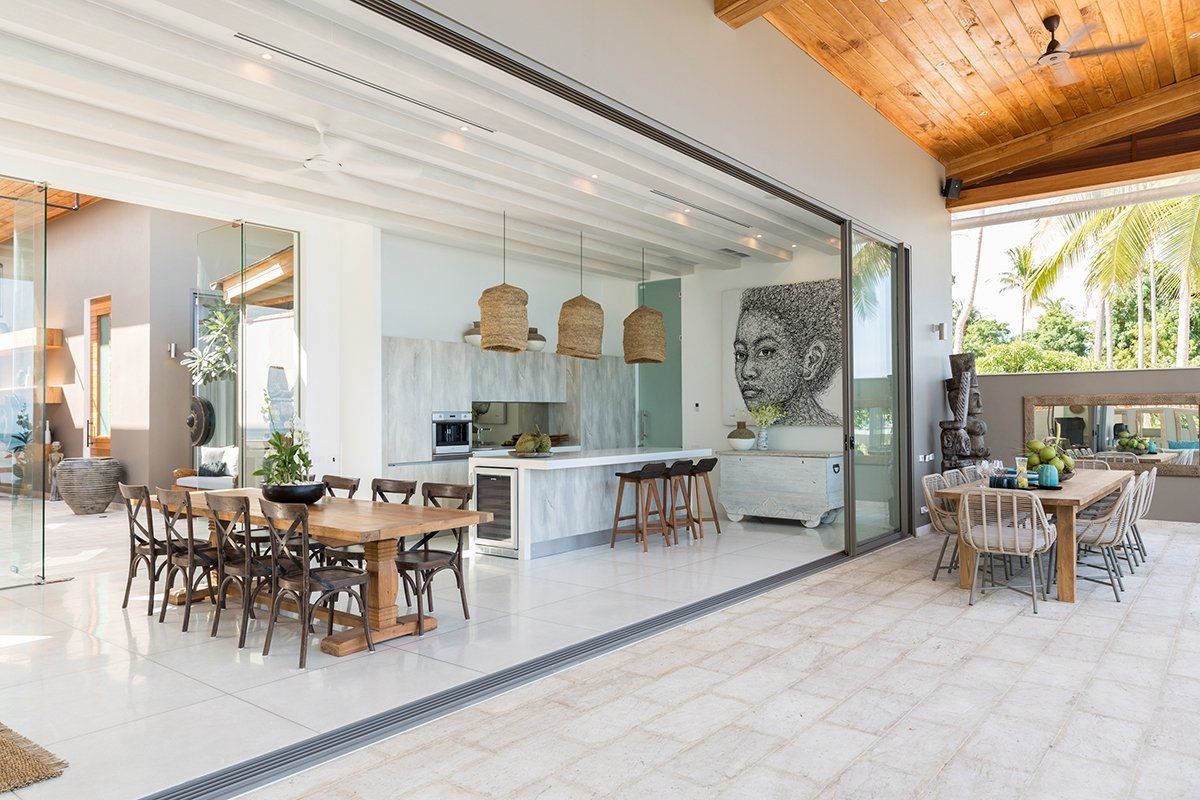 (SOLD) Villa Kirana by Pavana – Luxurious 6 Bedroom Beachfront Villa in Laem Sor for sale
