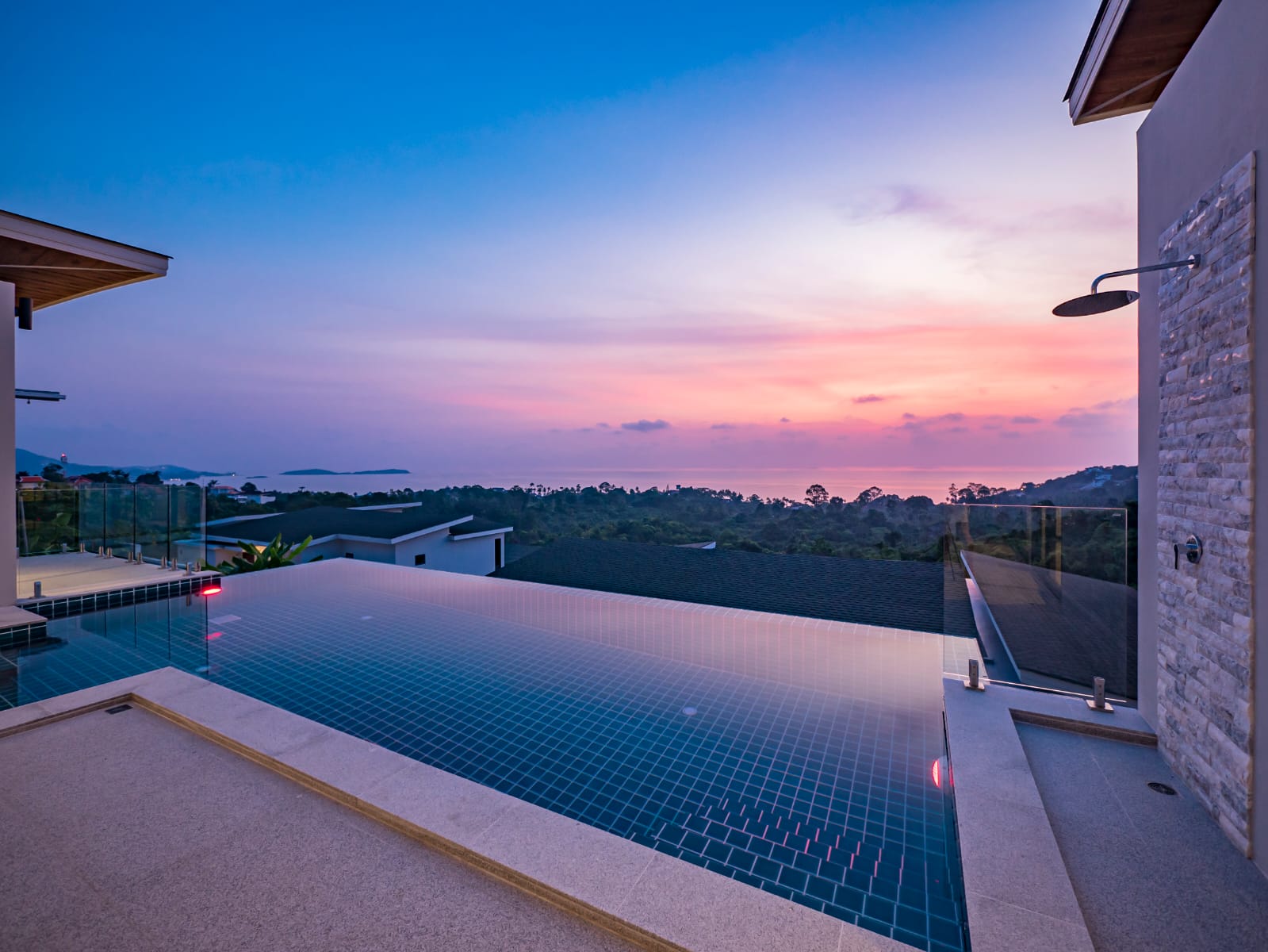 Apple Villas - sea view villas for sale in Chaweng Noi