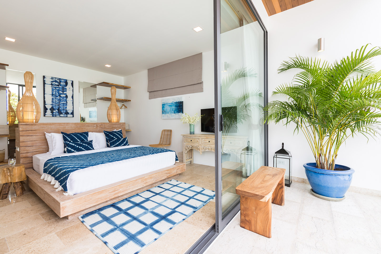 (SOLD) Villa Suma by Pavana – Luxurious 7 Bedroom Beachfront Villa in Laem Sor for sale