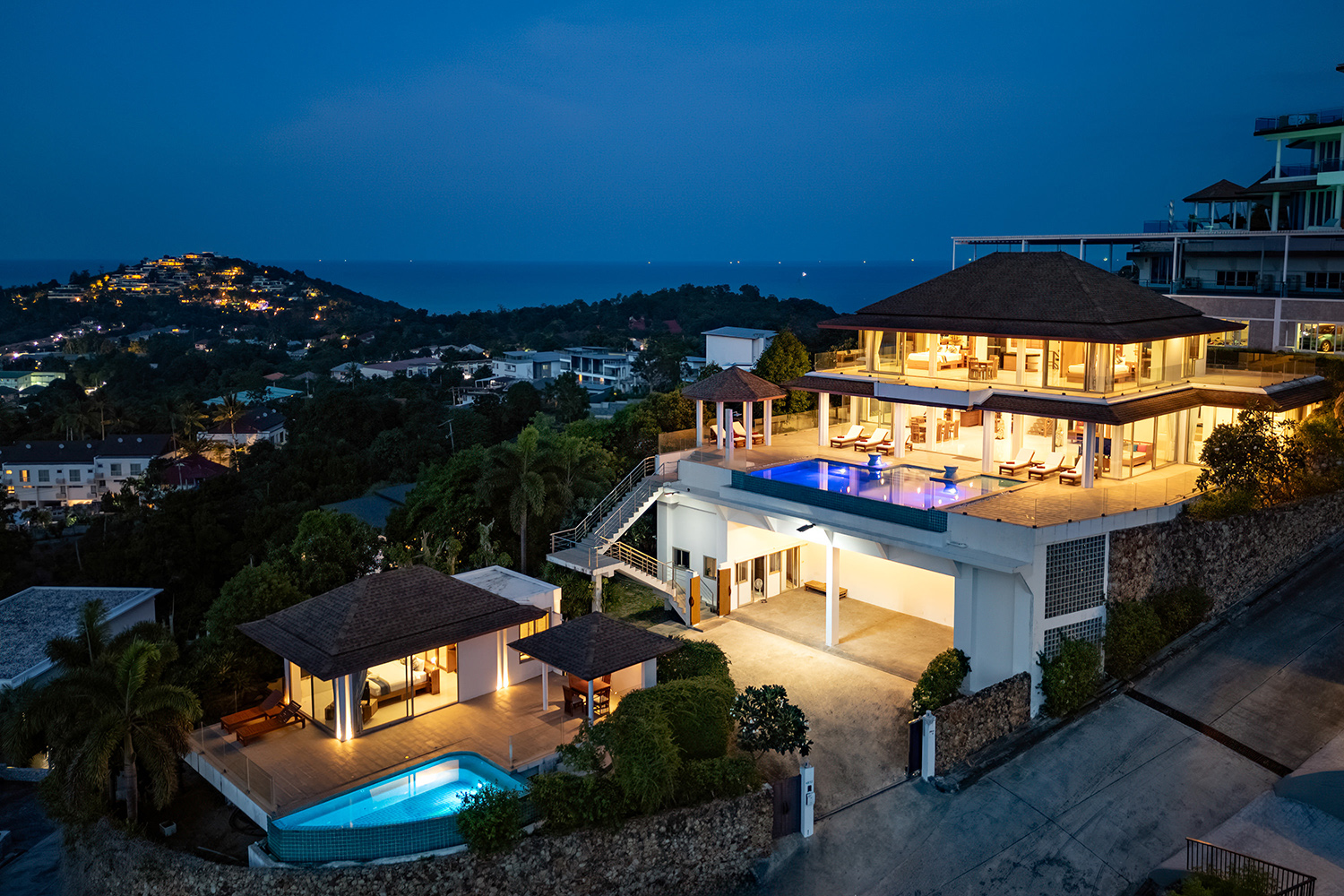(PRICE REDUCED!) Narai Kiri Villa – Spacious 5 Bedroom Seaview Pool Villa in Plai Laem for sale
