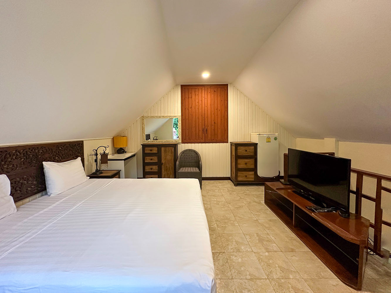 (PRICE REDUCED!) Rare Opportunity 9-Bedroom Beachfront Villa with Redevelopment Potential in Bangpor