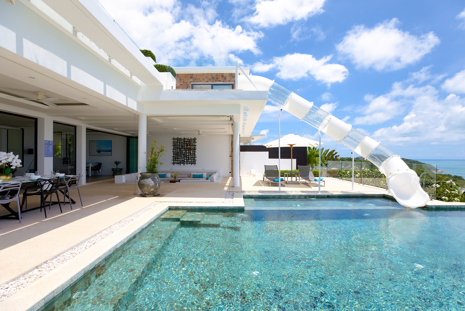 Villa Turquoise – Luxury 4 Bedroom Seaview Villa in North Chaweng for sale