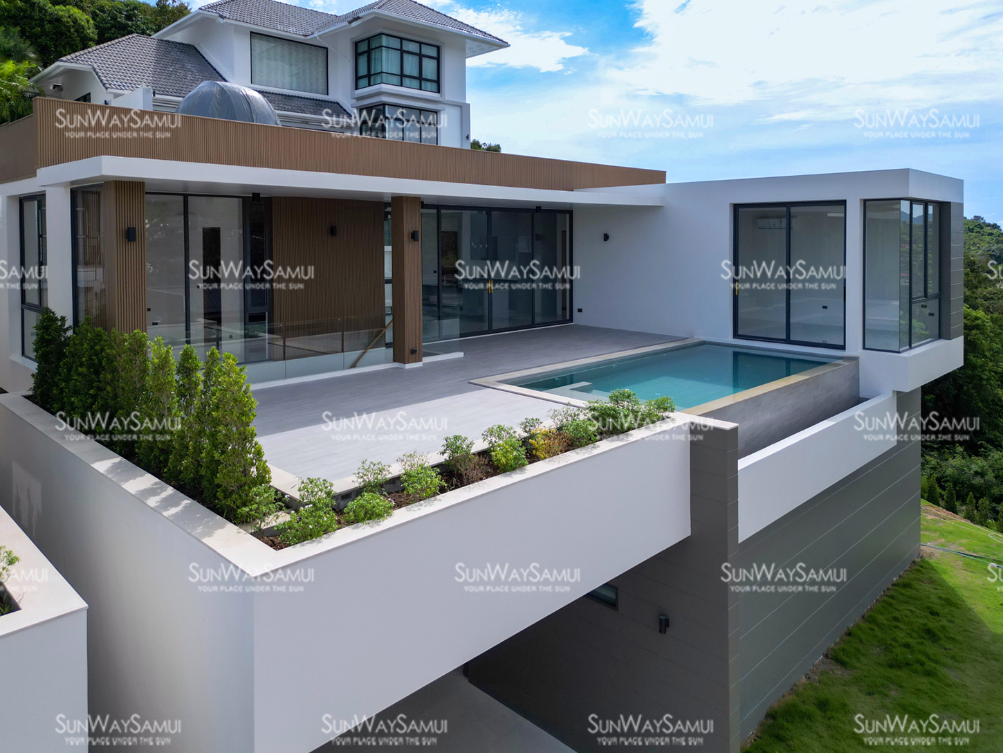 Samui Hillside Village – 3+1 Bedroom Mountain-view Pool Villa in Bophut for sale 