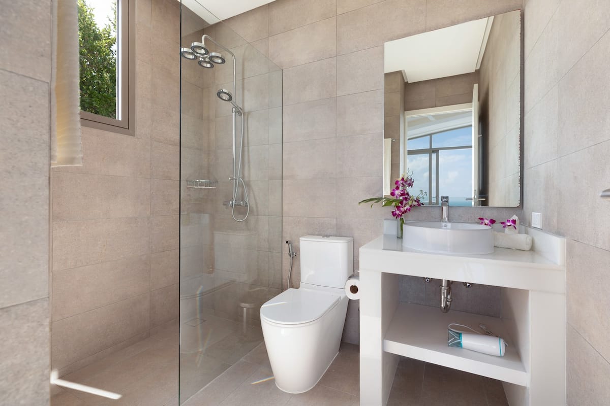 Trendy 4 Bedroom Seaview Pool Villa in Choeng Mon for sale