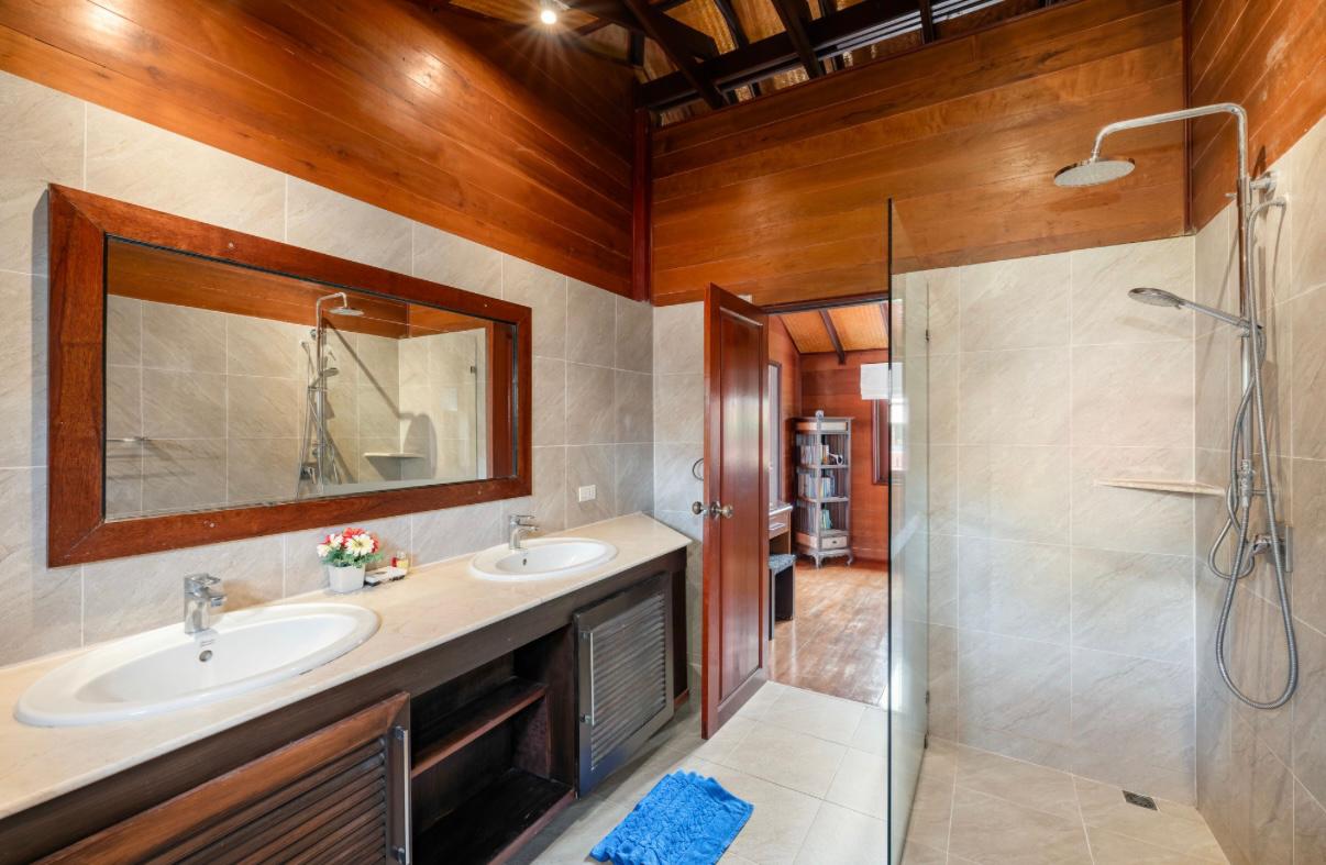 (PRICE REDUCED!) Villa Coconut Paradise – Authentic Teak 4 Bedroom Beachside Villa in Bang Por: Villa Coconut Paradise – Authentic Teak 4 Bedroom Beachside Villa in Bang Por