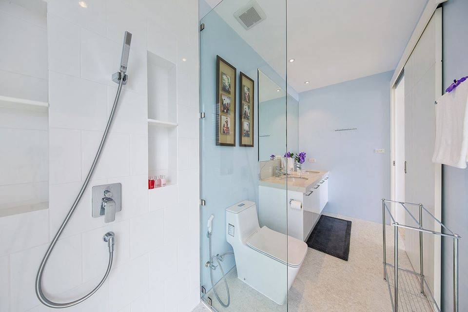 (SOLD) Elegant Contemporary 3 Bedroom Villa with Views Over Samrong Bay