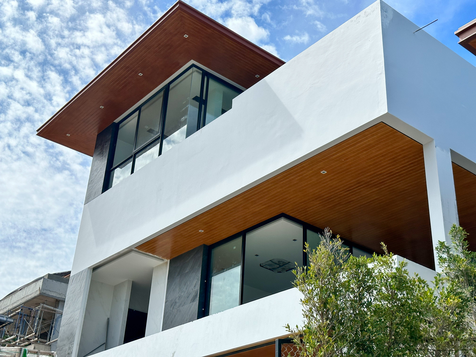 (SOLD) The Bay Ridge – Luxury 4 Bedroom Seaview Pool Villa in Big Buddha for sale